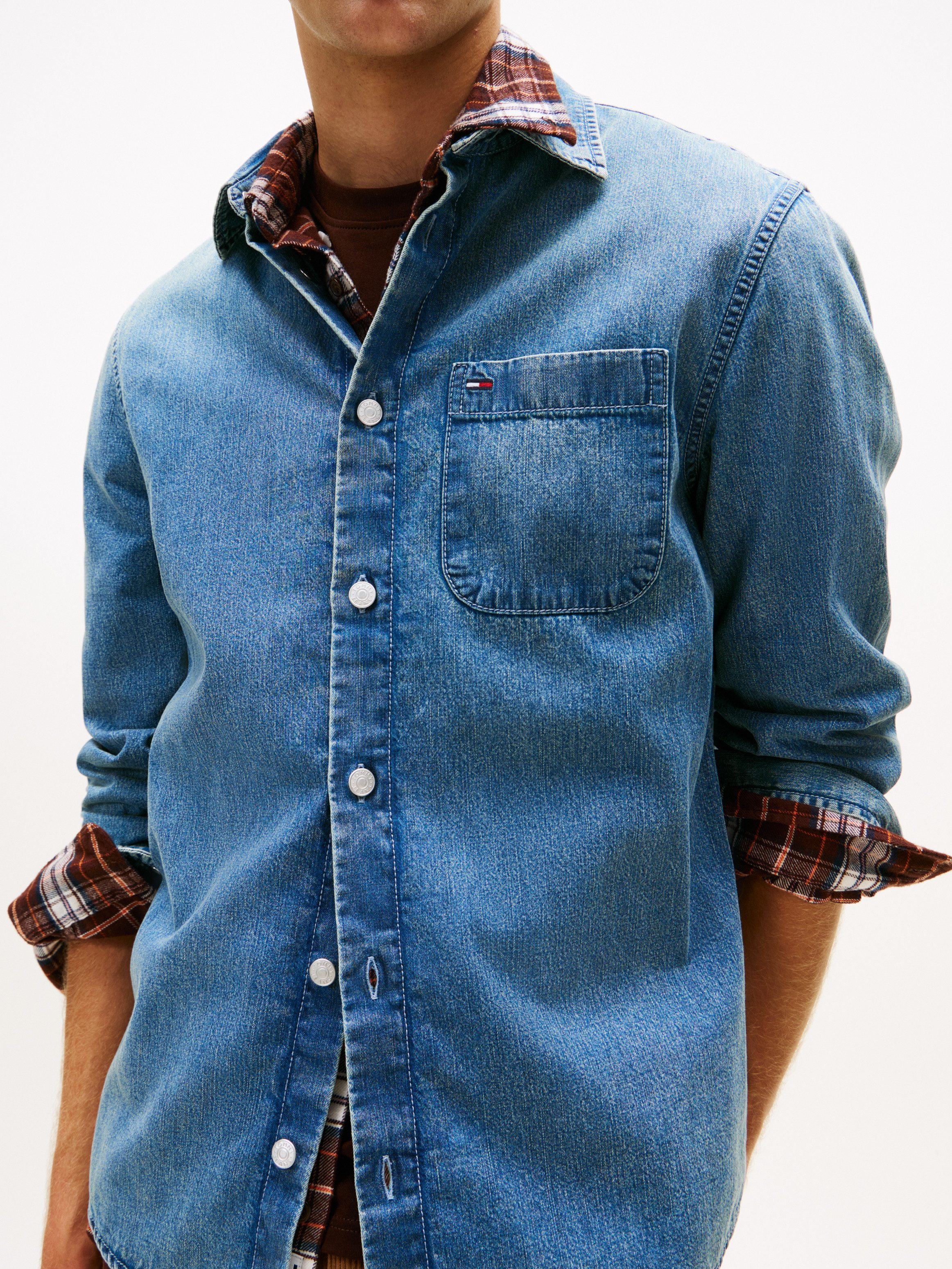 Tommy Jeans Jeanshemd REGULAR DENIM SHIRT Regular fit mit Rundhalsausschnit günstig online kaufen