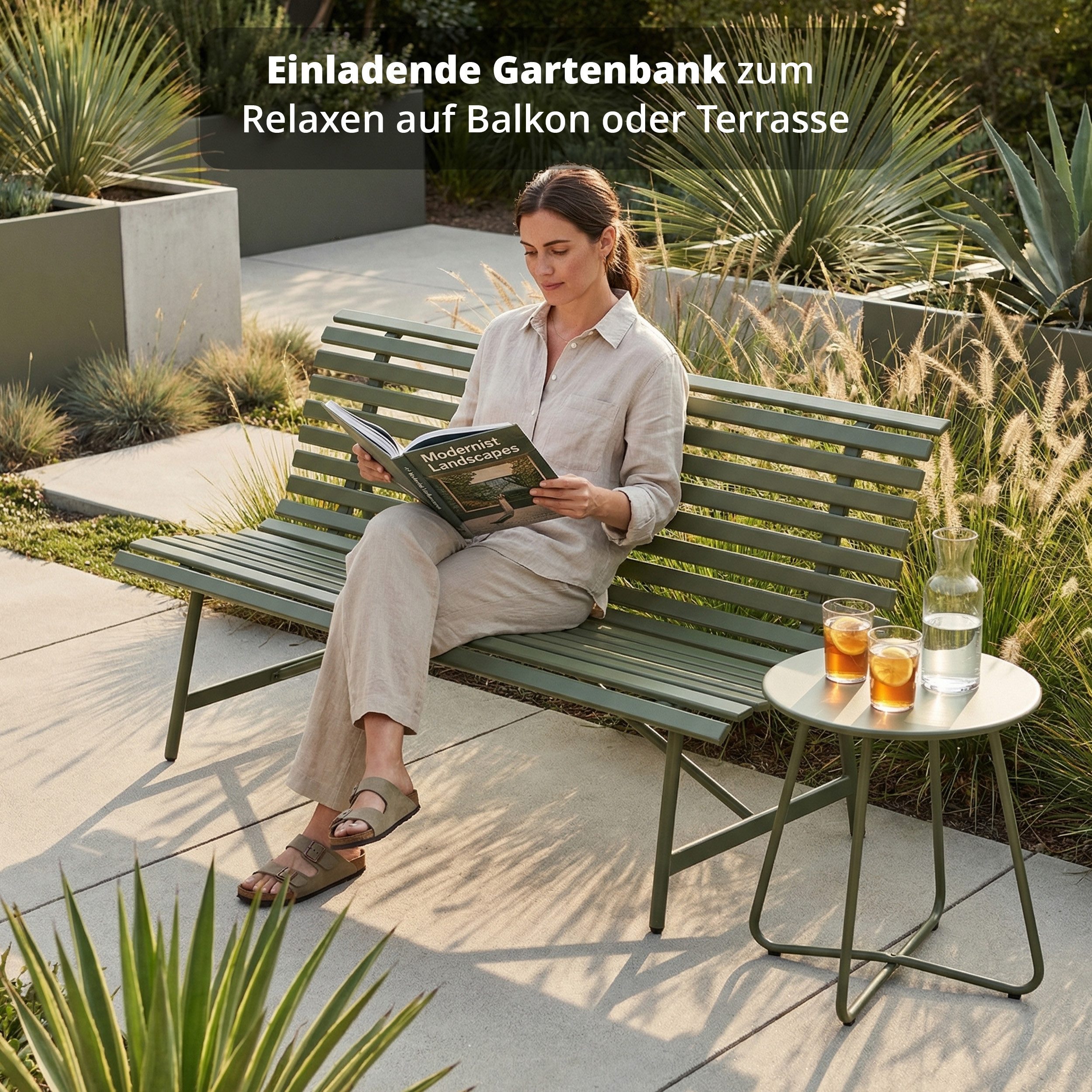 KHG Gartenbank aus Stahl Dunkel-Grün (pulverbeschichtete Parkbank im klassischen Design, für 2-3 Personen wetterfest 160x88x69 cm), Wetterfest, besonders stabil