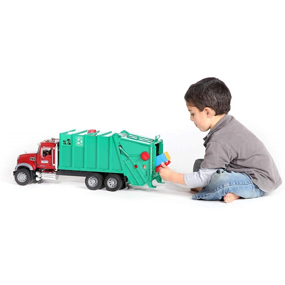 Bruder® Spielzeug-Müllwagen 02812 Mack Granite, 1:16, mit Mülltonnen