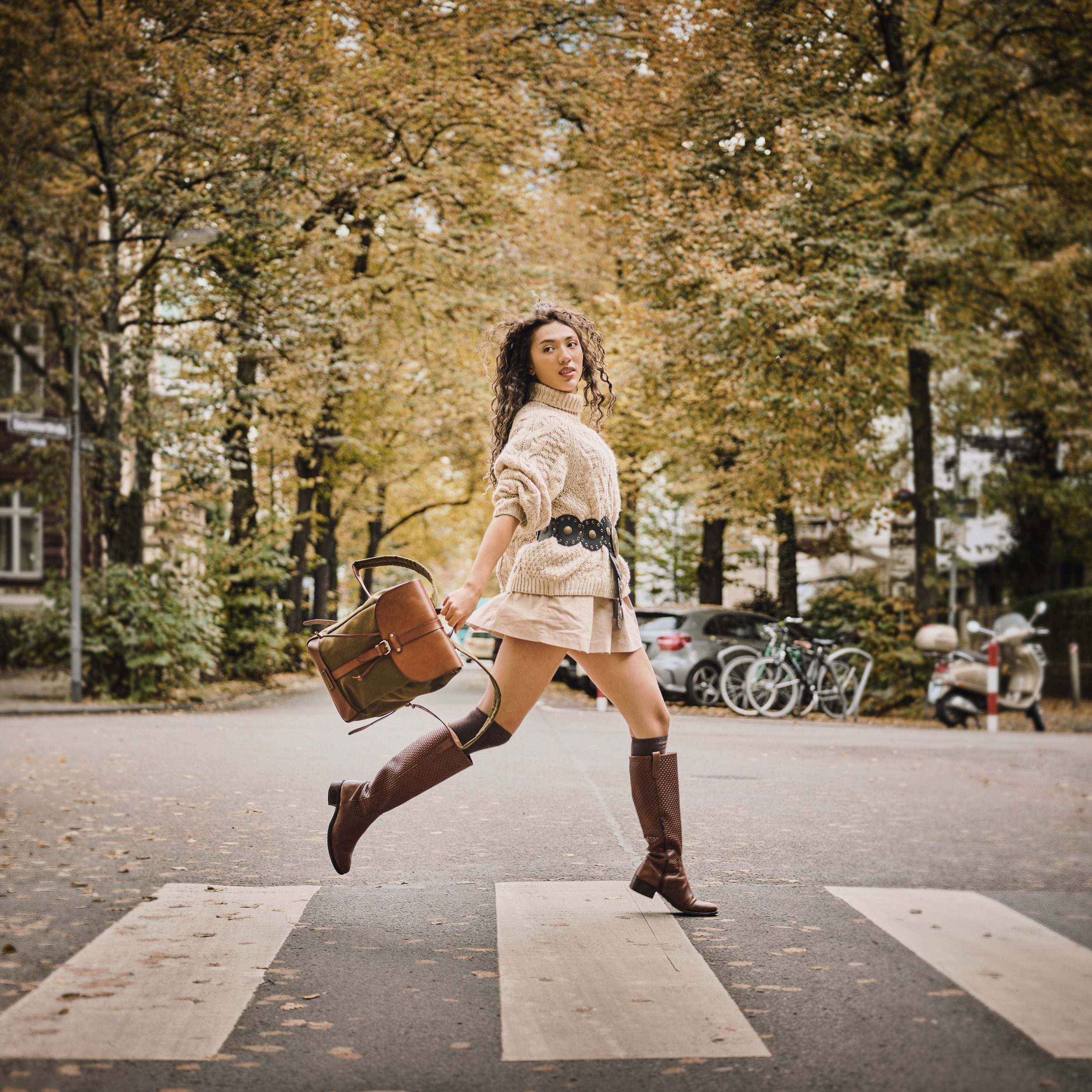 DRAKENSBERG Tagesrucksack »Charly« Oliv-Grün, Damen, Retro-Rucksack, 14" Laptopfach, wasserabweisend, handgemacht