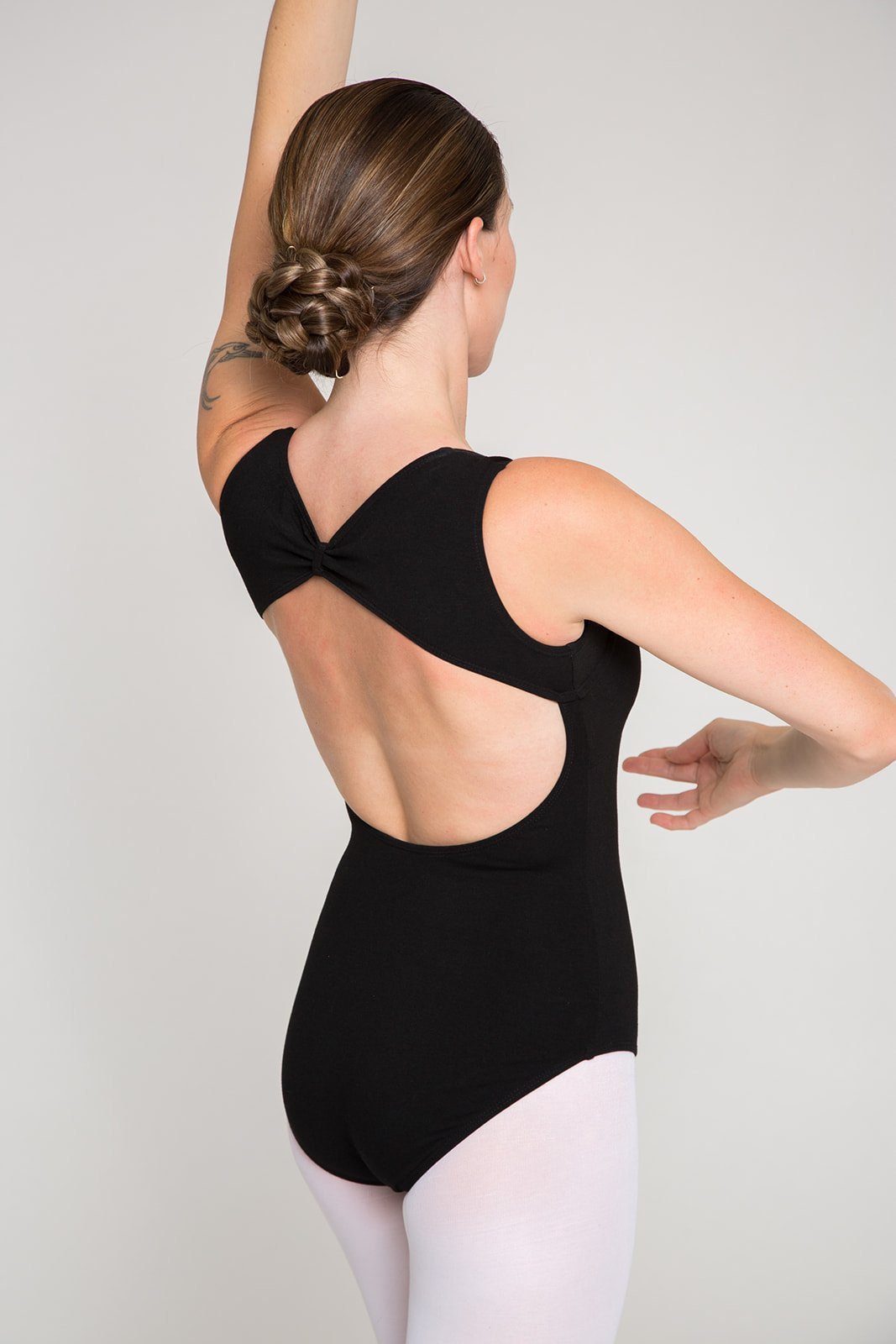 tanzmuster Body Damen Ballett Trikot Melinda mit femininer Unterbrustnaht und gerafftem Ausschnitt