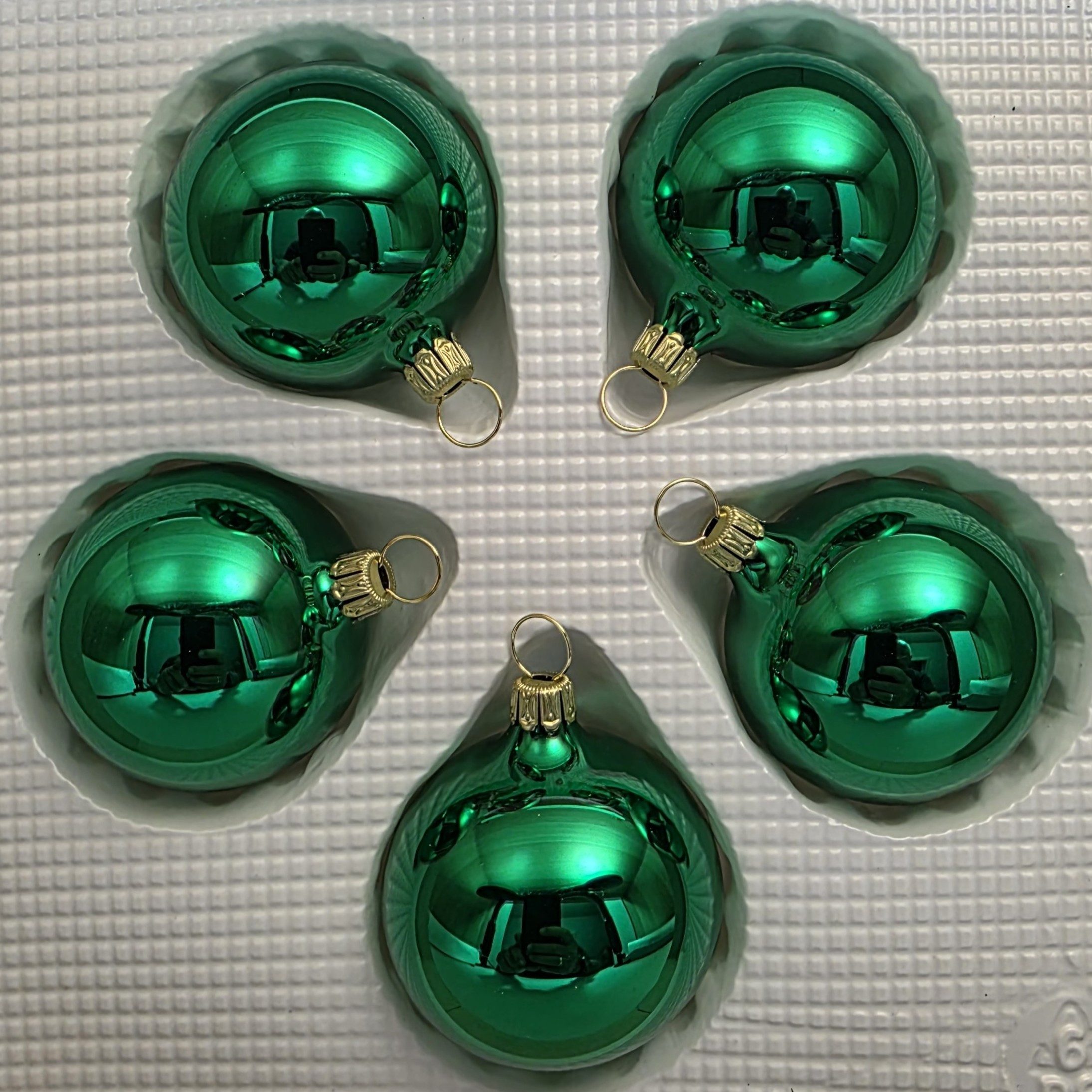 Lauschaer Glas Christbaumschmuck Christbaumschmuckkugeln in verschiedenen Farben und Größen