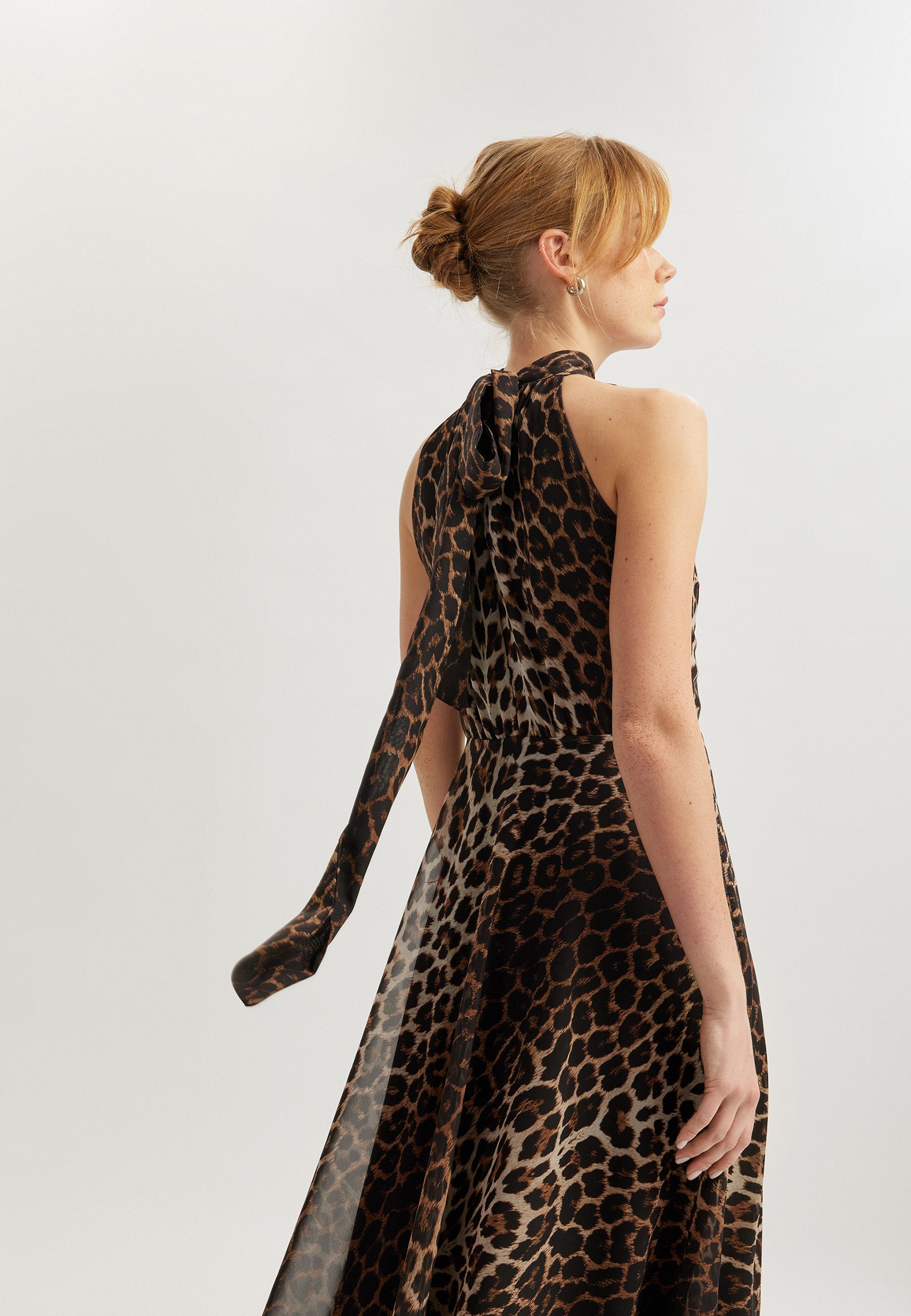 Koton Chiffonkleid Midi Длина Fit & Flare Kleid Chiffonkleid