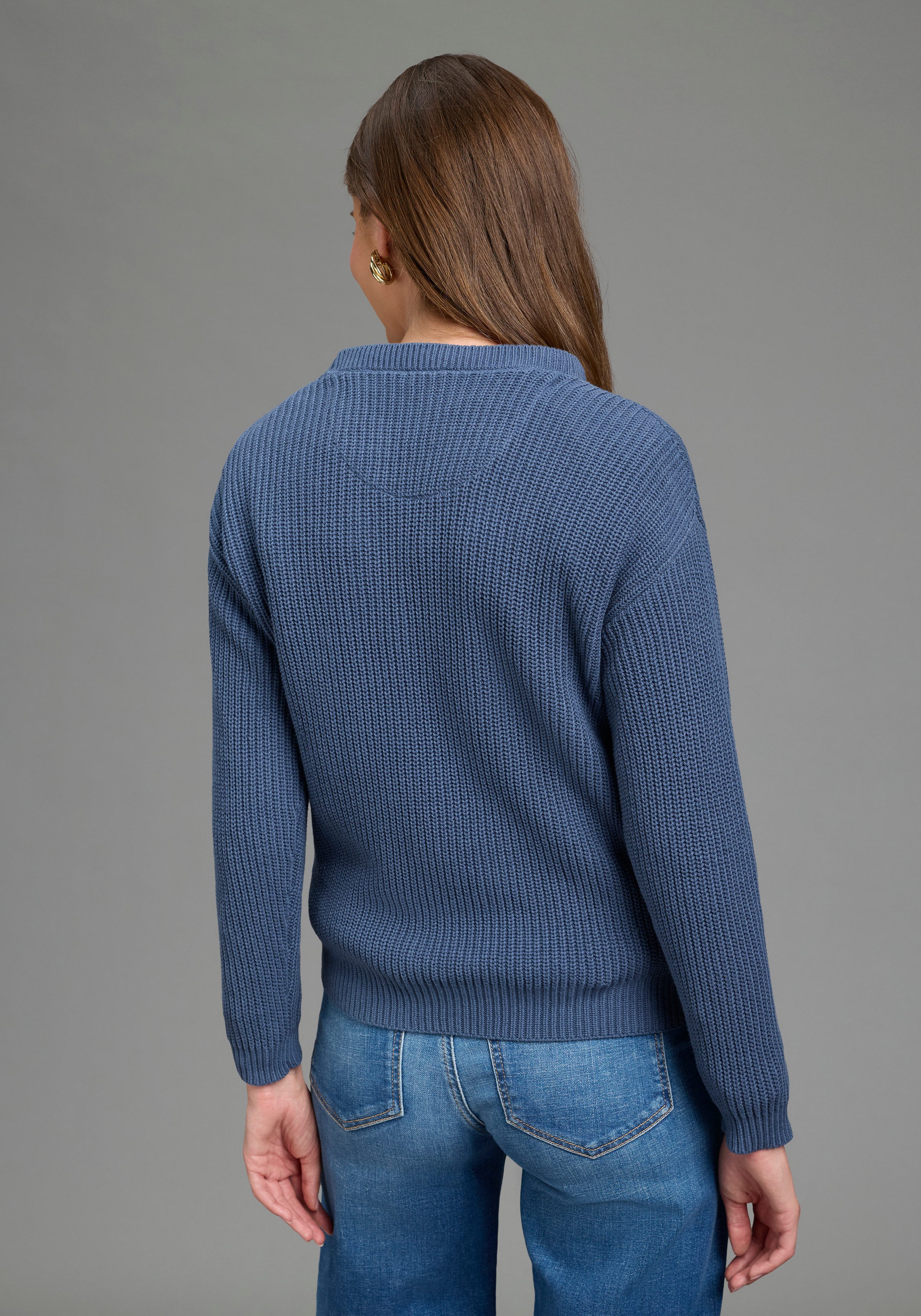 Laura Scott Rundhalspullover aus schönem Grobstrick. € 39,99, (€ 39,99 pro 1 Stk).