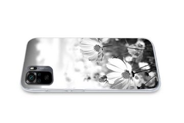 MuchoWow Handyhülle Blumen - Wiese - Lila - Gras - Weiß - Wolken - Blau, Phone Case, Handyhülle Xiaomi Redmi Note 10, Silikon, Schutzhülle