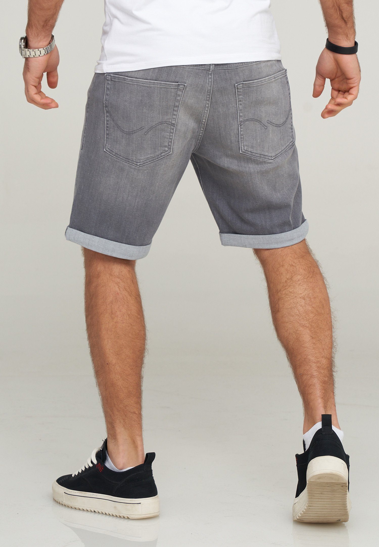 Jack & Jones Jeansshorts RICK JJARIS Kurze Jeanshose im 5-Pocket-Stil Casual Denim Pants mit Waschung