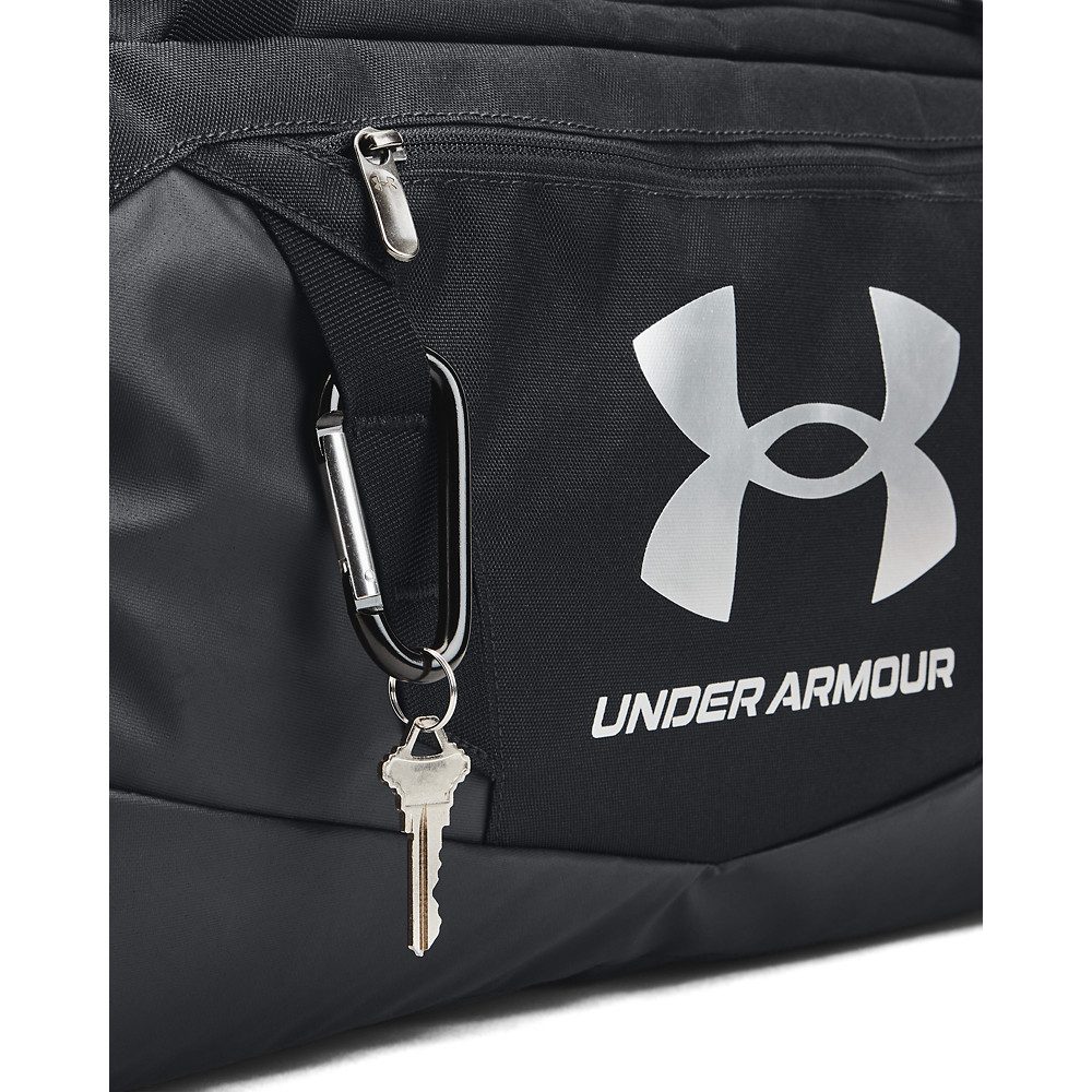 Under Armour® Sporttasche UA UNDENIABLE 5.0 DUFFLE SM, mit großen belüfteten Fächern, mit Zip-Taschen und Innenfächern