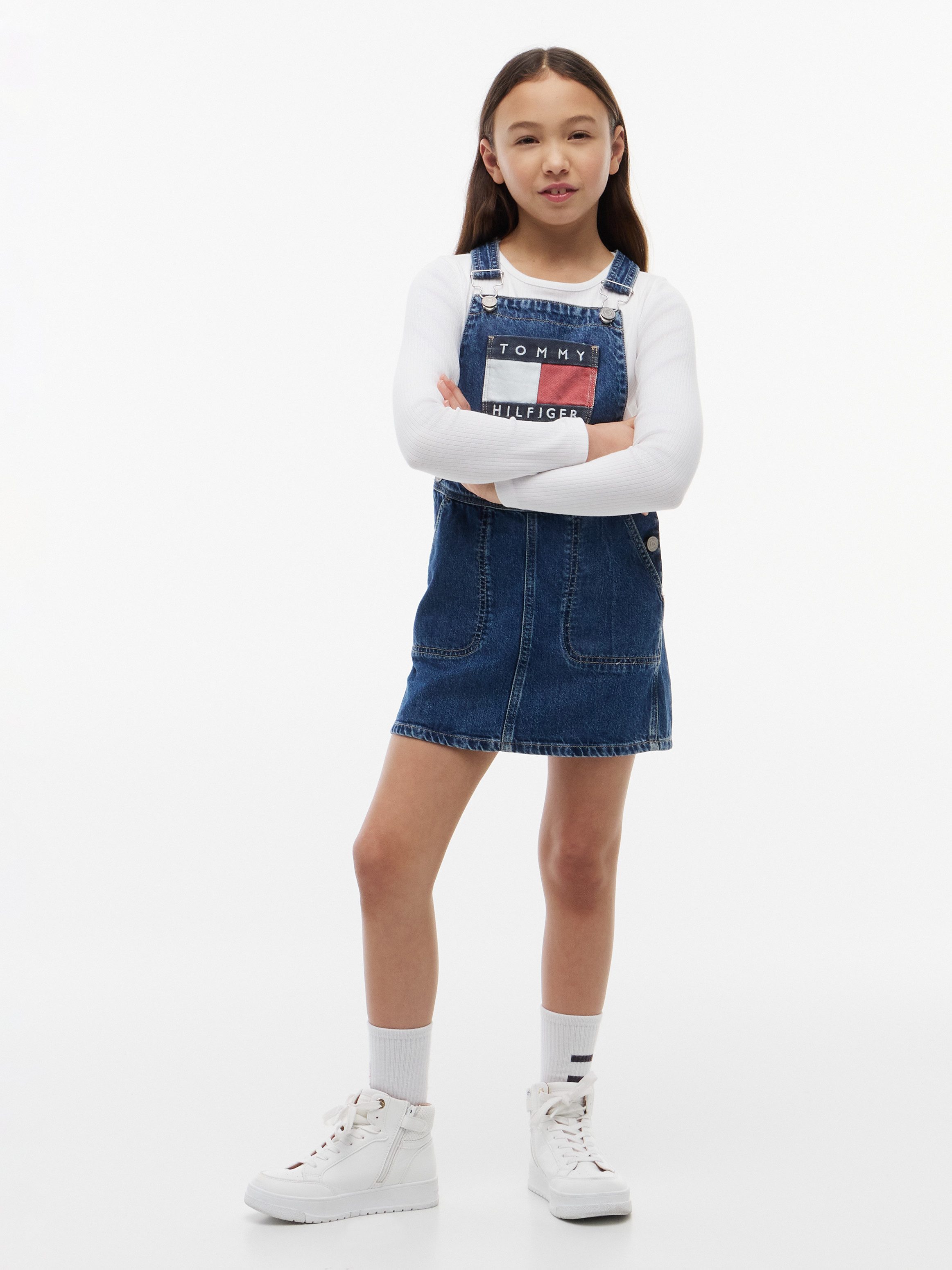Tommy Hilfiger Latzkleid Regular Fit, Kinder bis 16 Jahre, verstellbare Träger