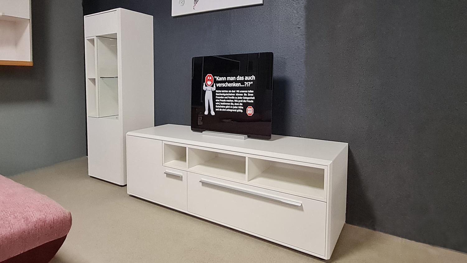 Möbel Akut Wohnwand Wohnwand LIGHT LINE 5 weiß matt Lack TV-Board und Vitrine