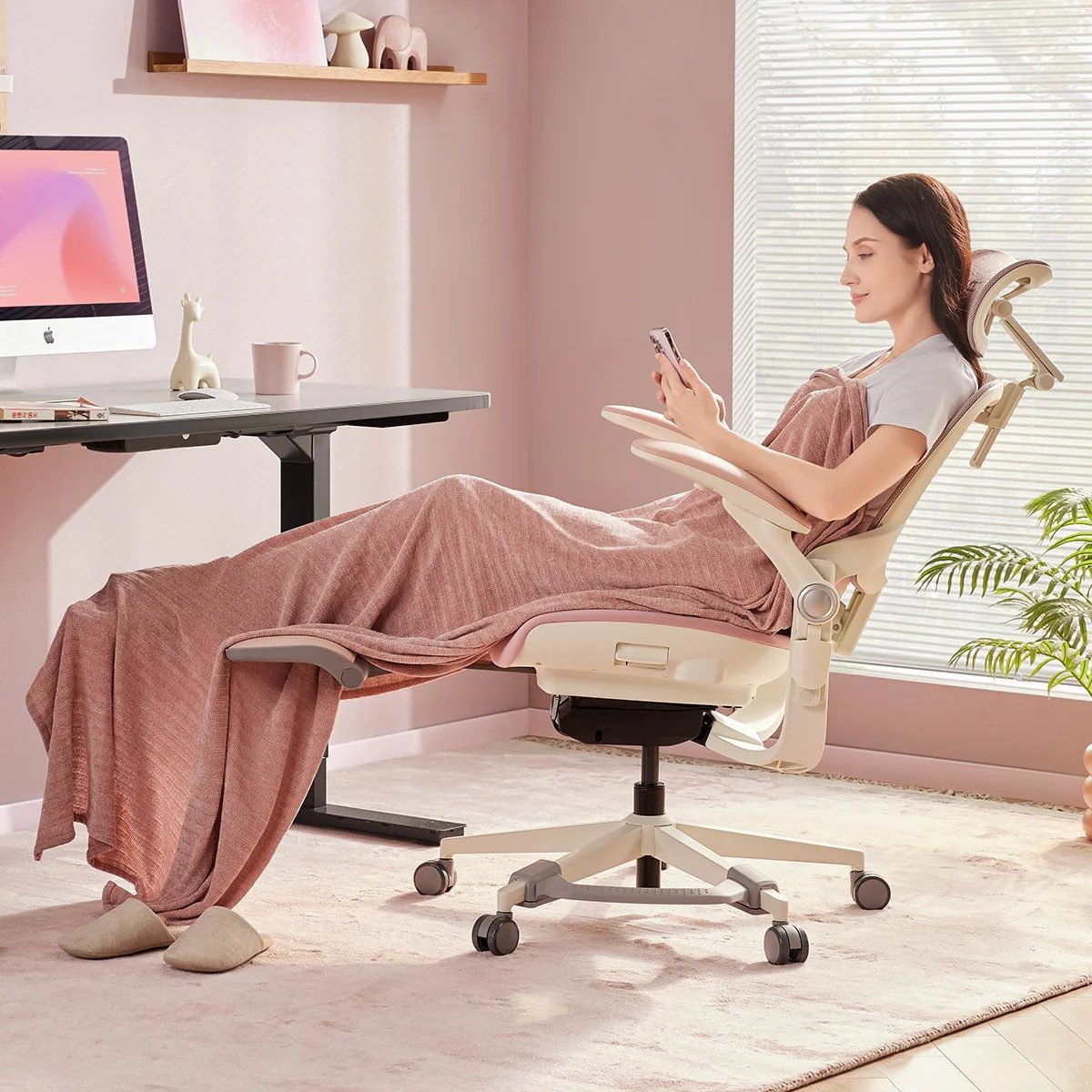 Musso Bürostuhl 135° Neigung, 3D-Lendenstütze, 4D-Kopfstütze günstig online kaufen