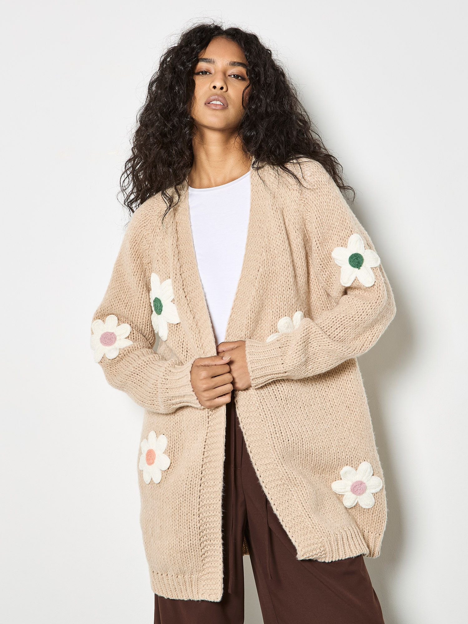 Apricot Cardigan 3D-Gänseblümchen-Strickjacke aus grobem Strick Blumenapplikation