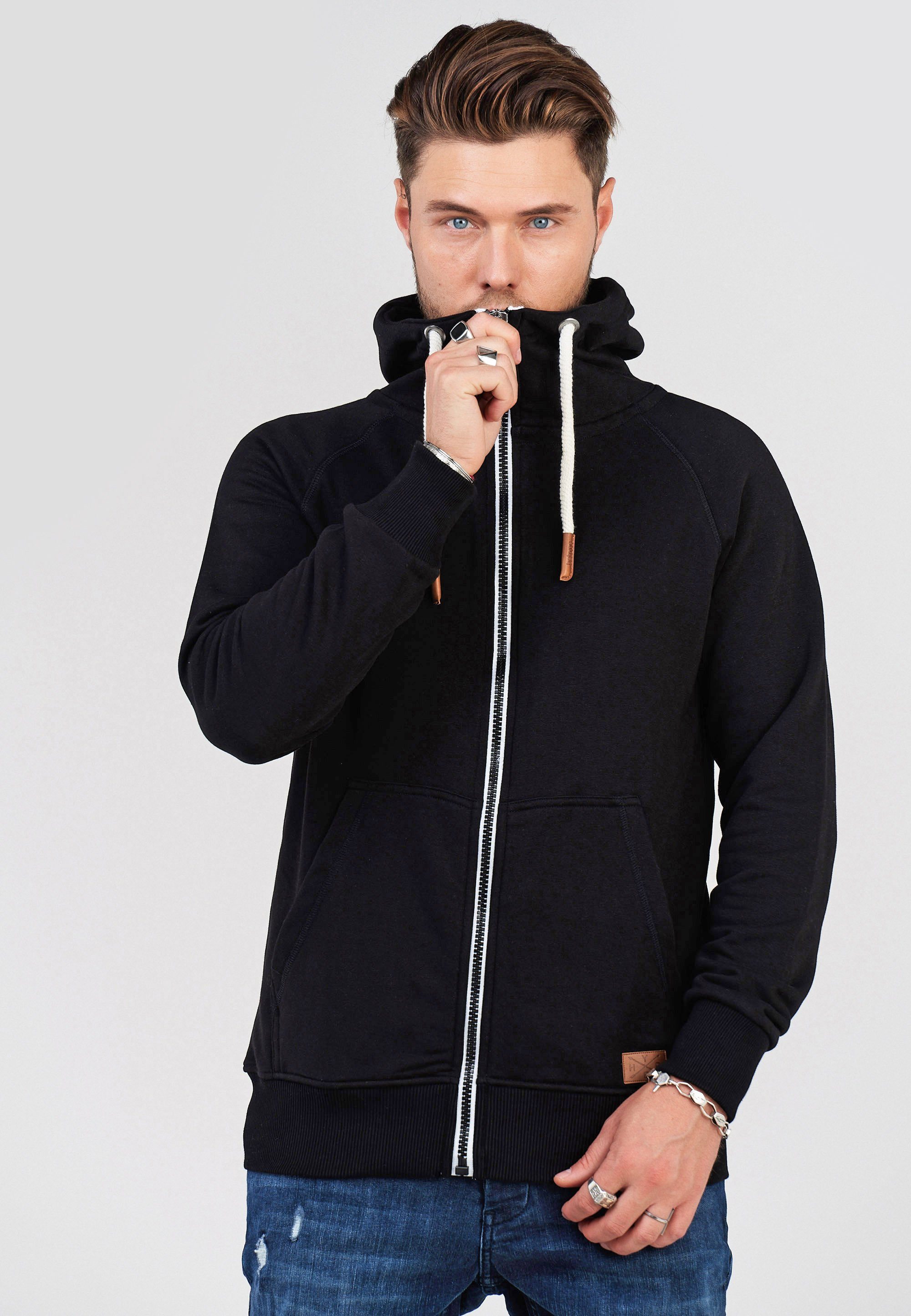 behype Kapuzensweatshirt SWANTON mit praktischer Kapuze