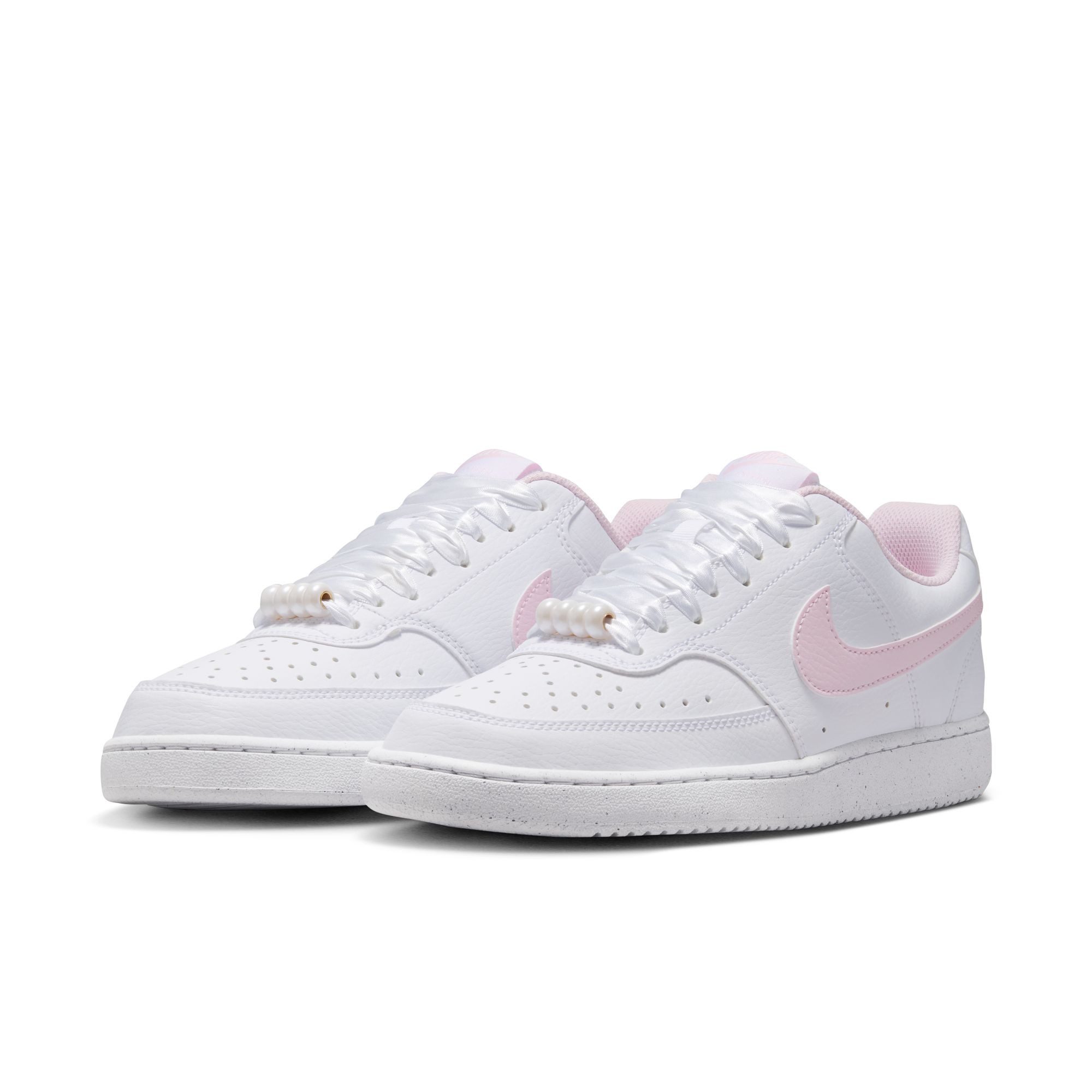 Nike Sportswear Nike Court Vision Low Sneaker inspiriert vom Design des Nike Air Force