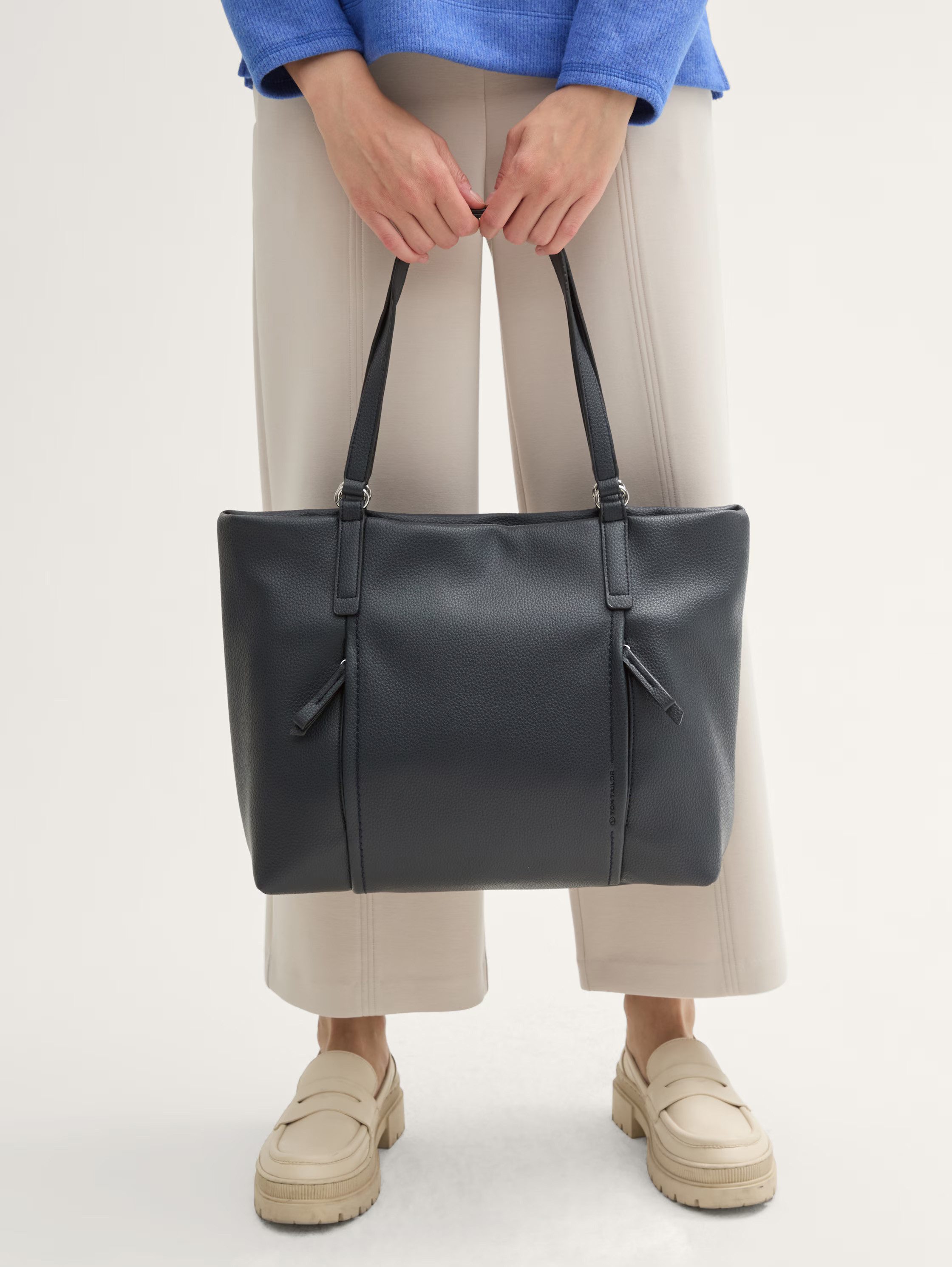 TOM TAILOR Shopper Beca, aus hochwertigem Kunstleder mit funktionalen Details