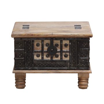 Casa Moro Truhe Orientalischer Truhentisch Hadis 60x60x40 cm (BxTxH) (aus Echtholz Mango, mit Metallapplikationen verziert), Orient Holz-Truhe Vintage Couchtisch mit klappbarer Tischplatte