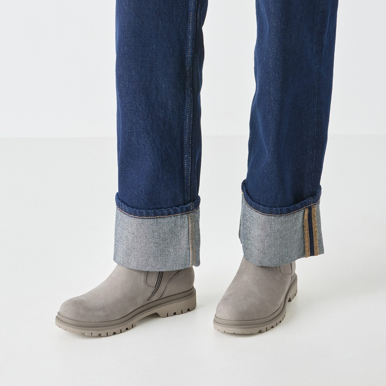 Tamaris Chelseaboots, Blockabsatz, Basicboots, Stiefelette mit dezenten Zie günstig online kaufen