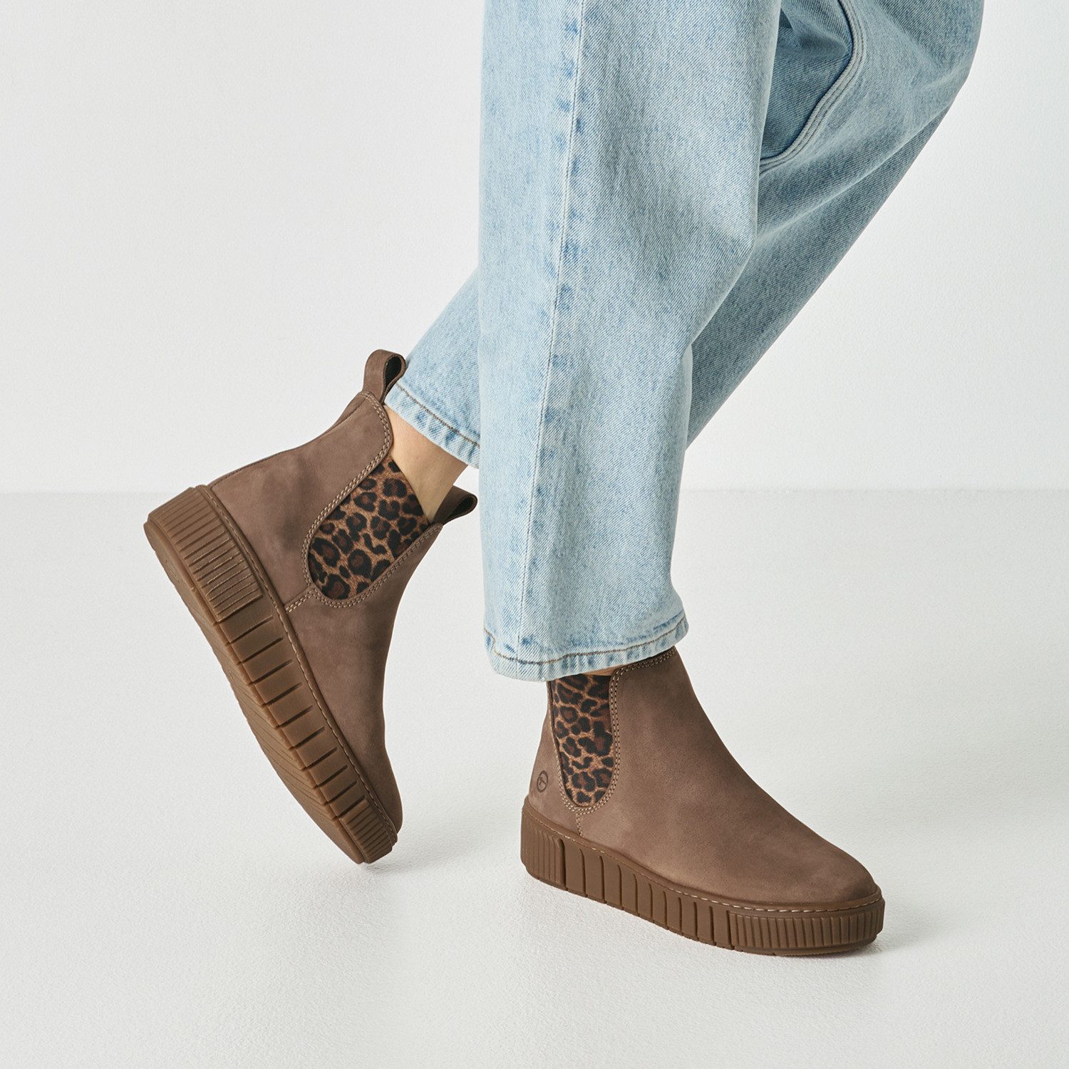 Tamaris Chelseaboots Plateaus, Herbstboots mit zwei Anziehlaschen