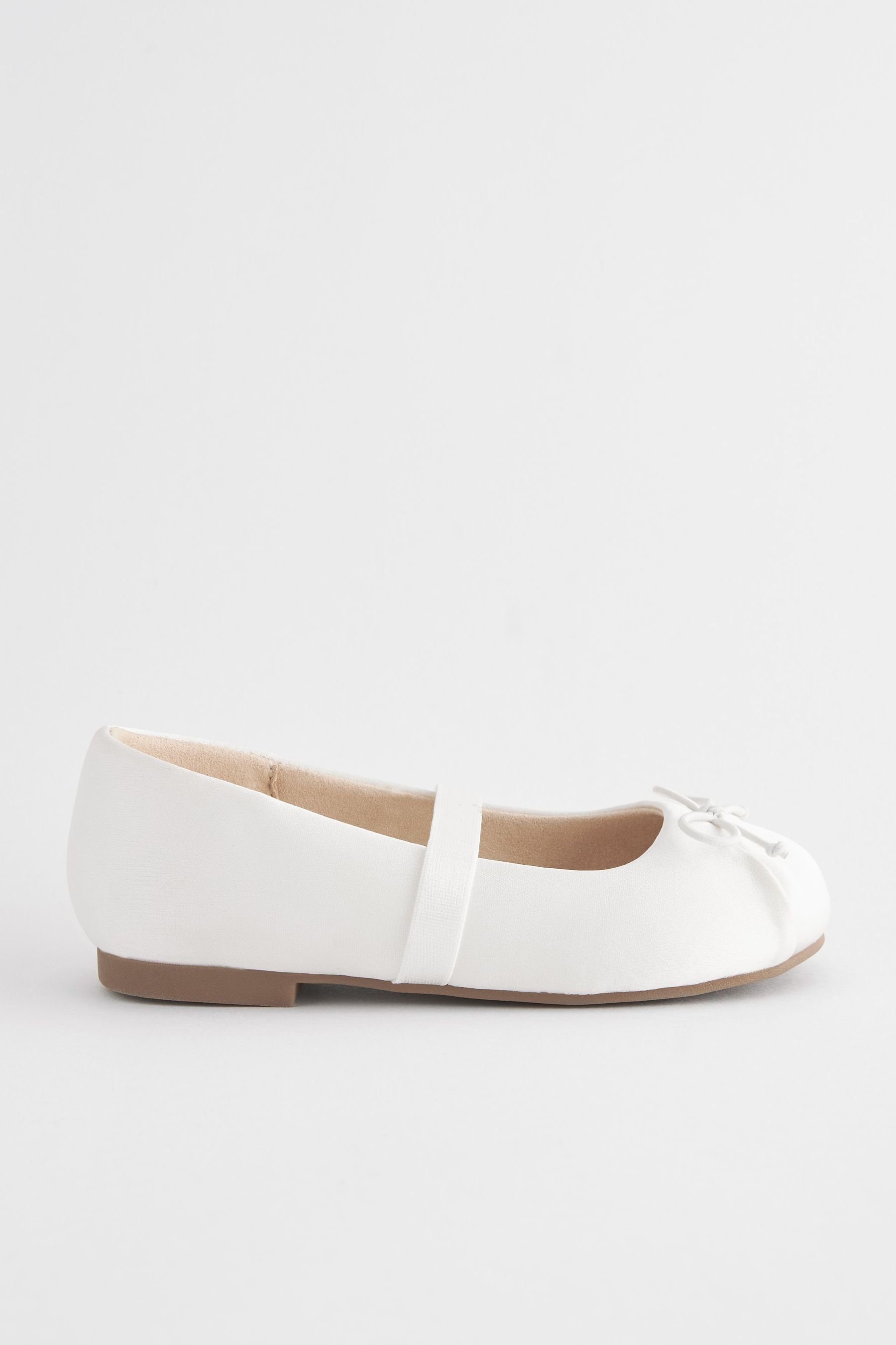 Next Ballerinas Ballerina (1-tlg) White Stain Resistant Satin