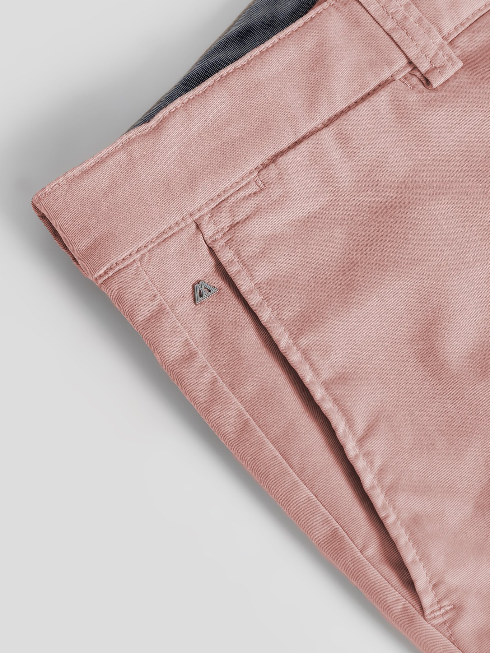 TwoMates Shorts GOTS-zertifiziert Farbauswahl, elastischem rosa Bund, mit Shorts