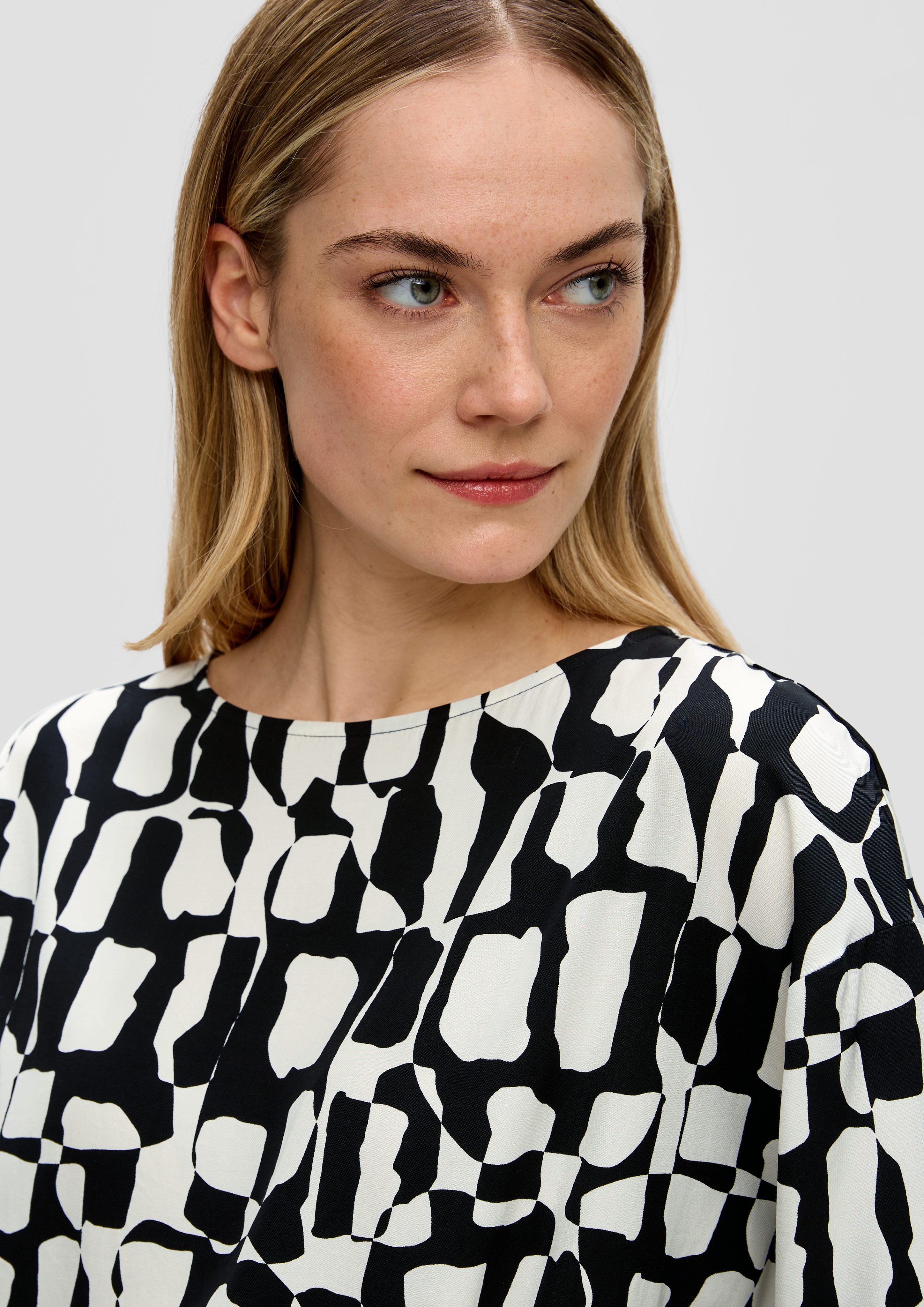 s.Oliver BLACK LABEL Langarmbluse Locker geschnittene günstig online kaufen