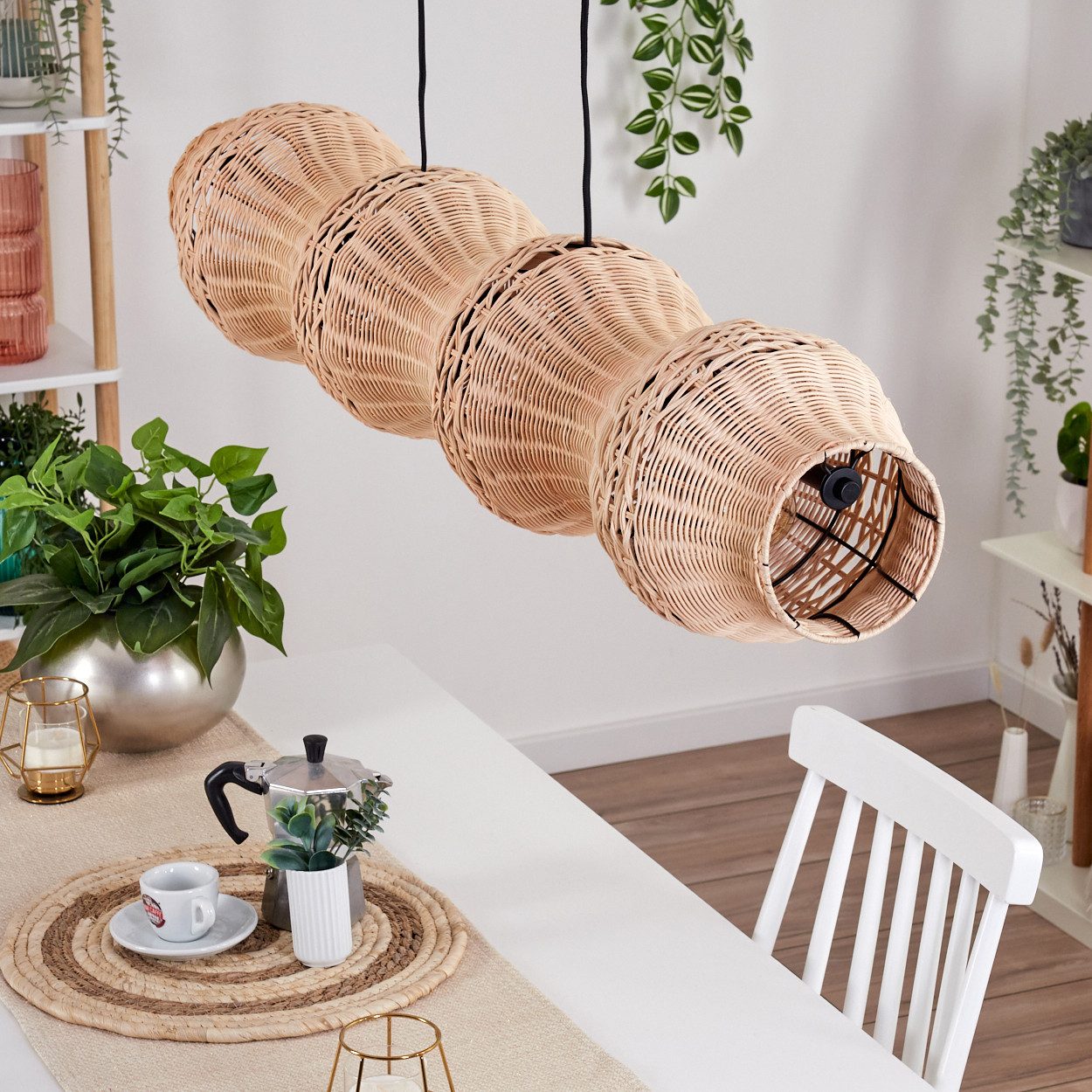 hofstein Pendelleuchte Hängelampe aus Metall/Rattan in Schwarz/Naturfarben, ohne Leuchtmittel, Hängeleuchte im skandinavischen Design, Boho-Style, max. 170 cm, 4xE27
