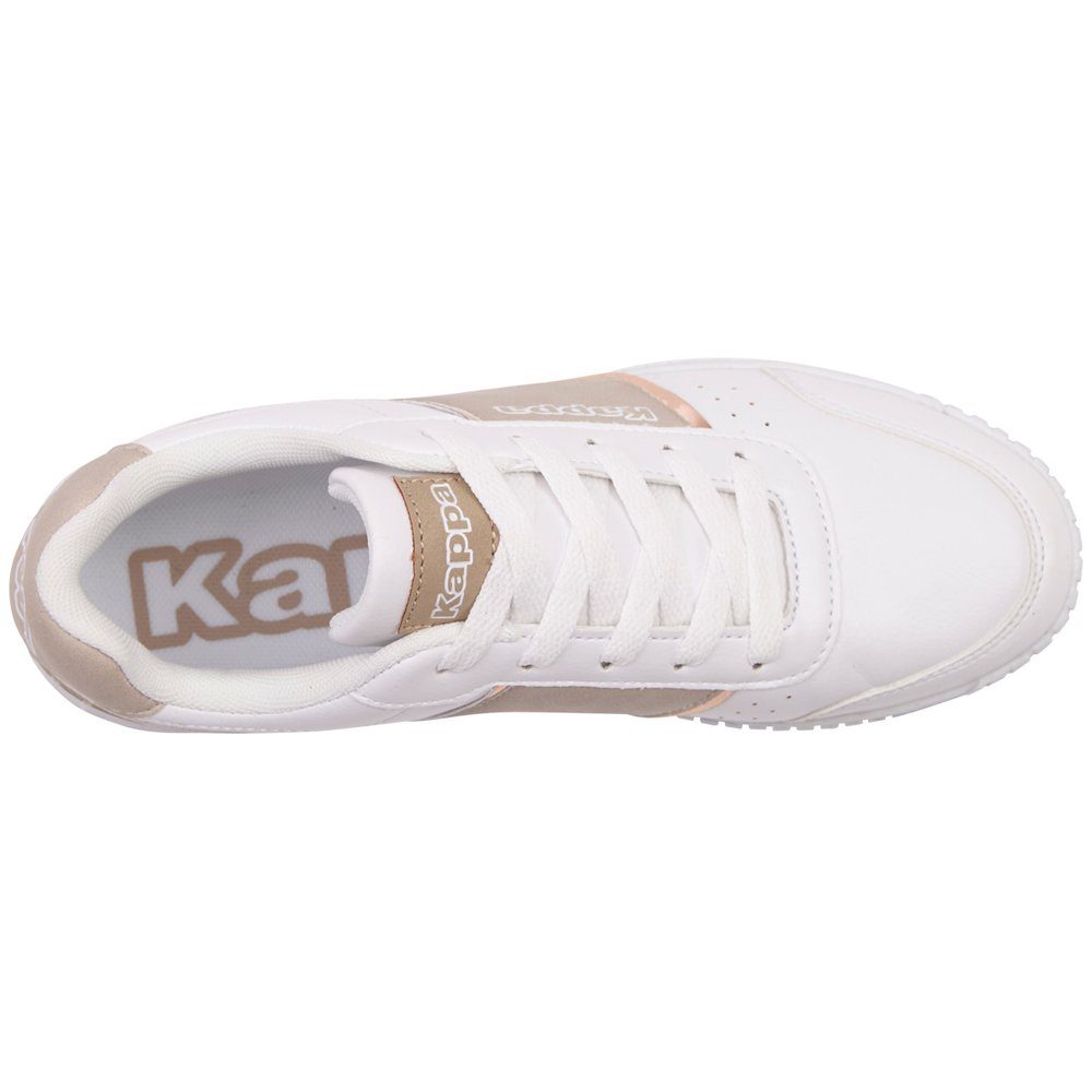 Sneaker mit white-offwhite metallisch-schimmernden Designelementen Kappa