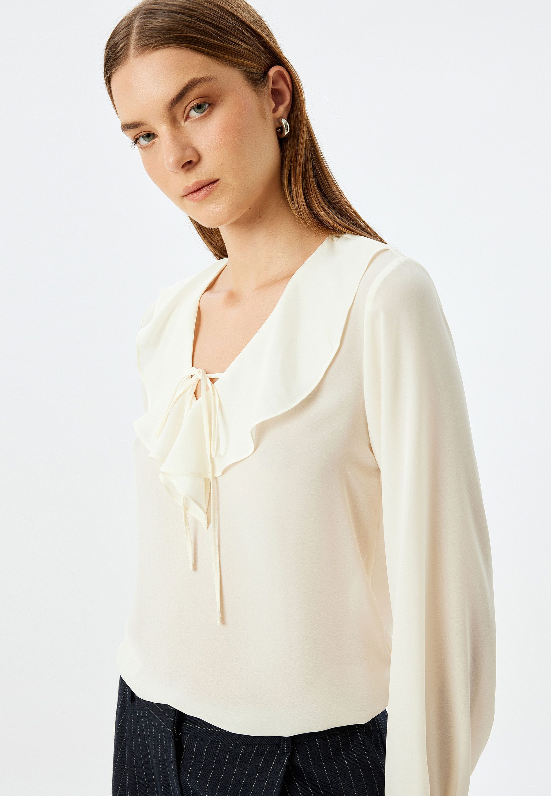 Rüschenbluse Langärmelig V-Kragen Rüschenbluse