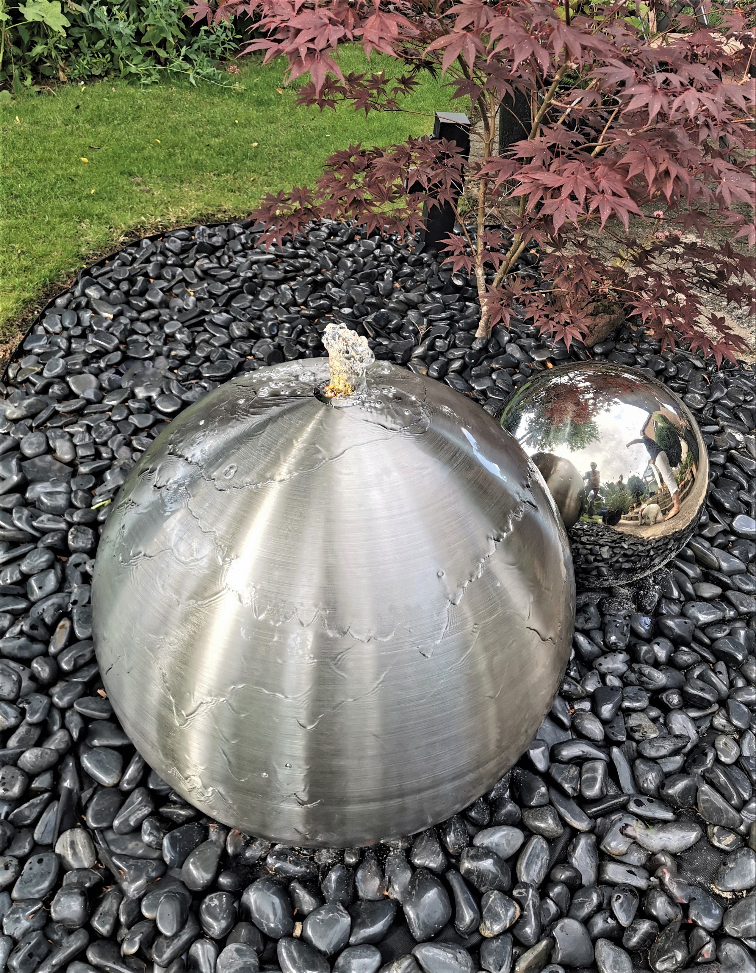 Jürgen Bocker - Gartenambiente Gartenbrunnen Kugelbrunnen D 28-75 cm Edelstahl matt incl. LED Brunnenkugel Garten