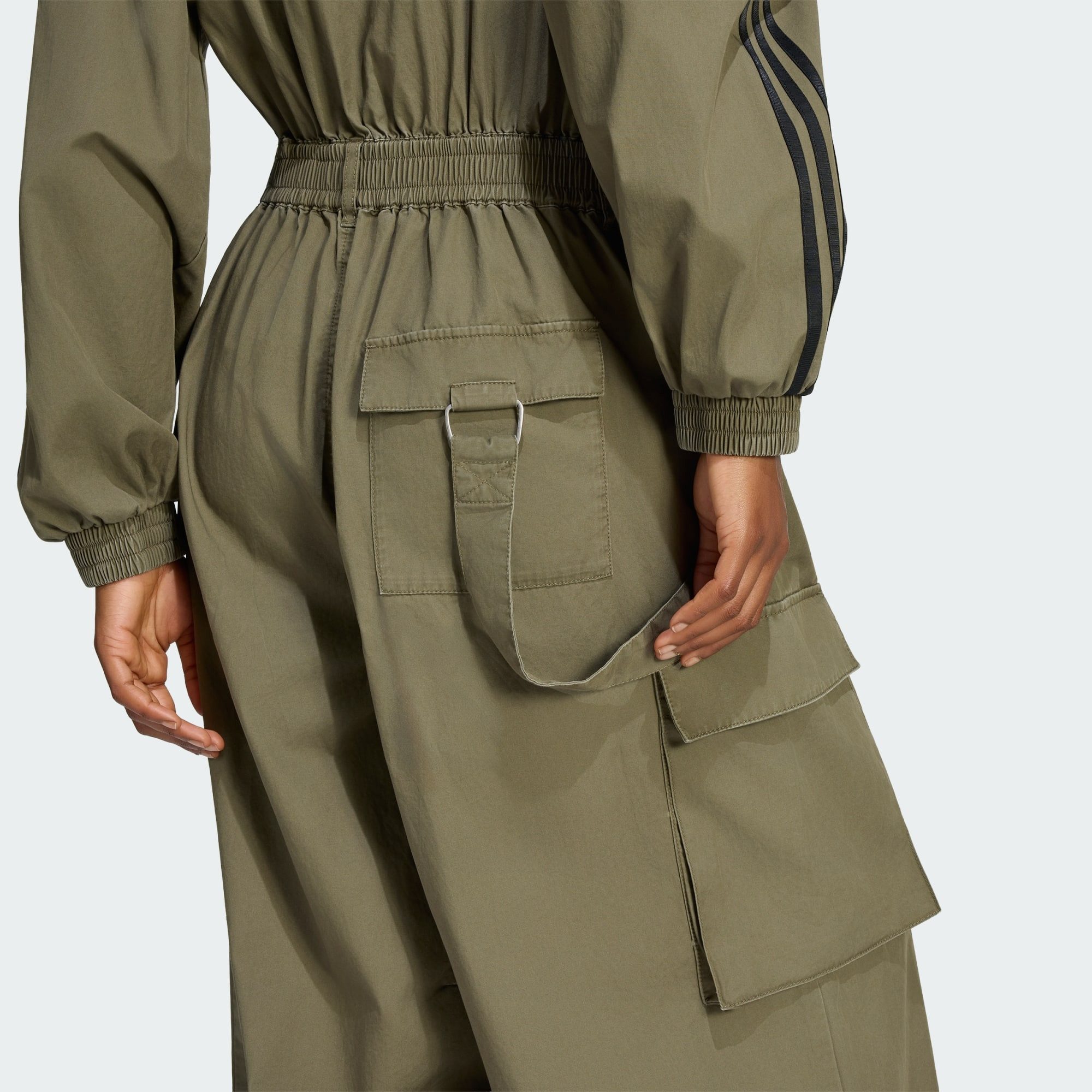 adidas Originals Jumpsuit JUMPSUIT, LOCKERER SCHNITT (1-tlg) – Bild 5 von 5