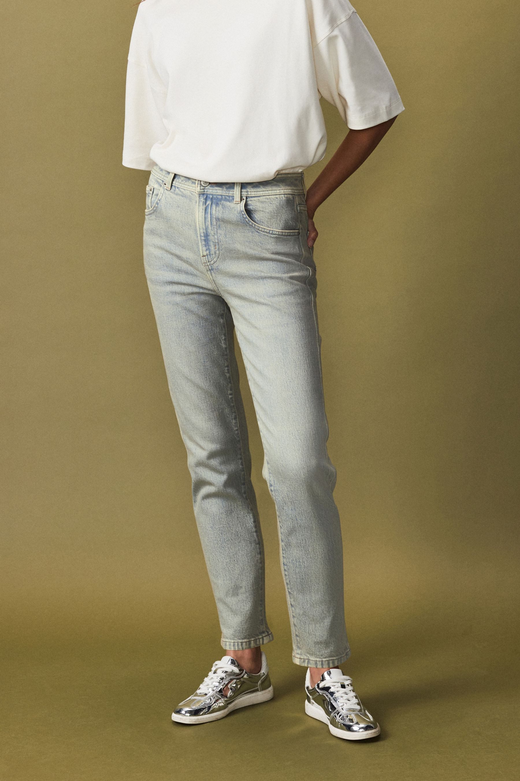 Next Mom-Jeans Mom Jeans mit Komfort-Stretch, Kurzgröße (1-tlg)