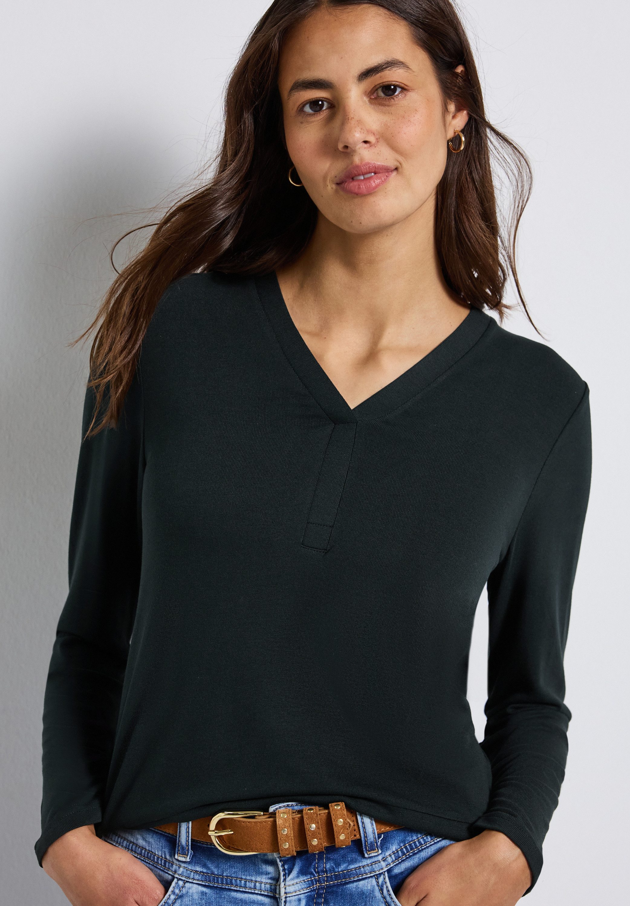 STREET ONE Langarmshirt mit V-Ausschnitt günstig online kaufen
