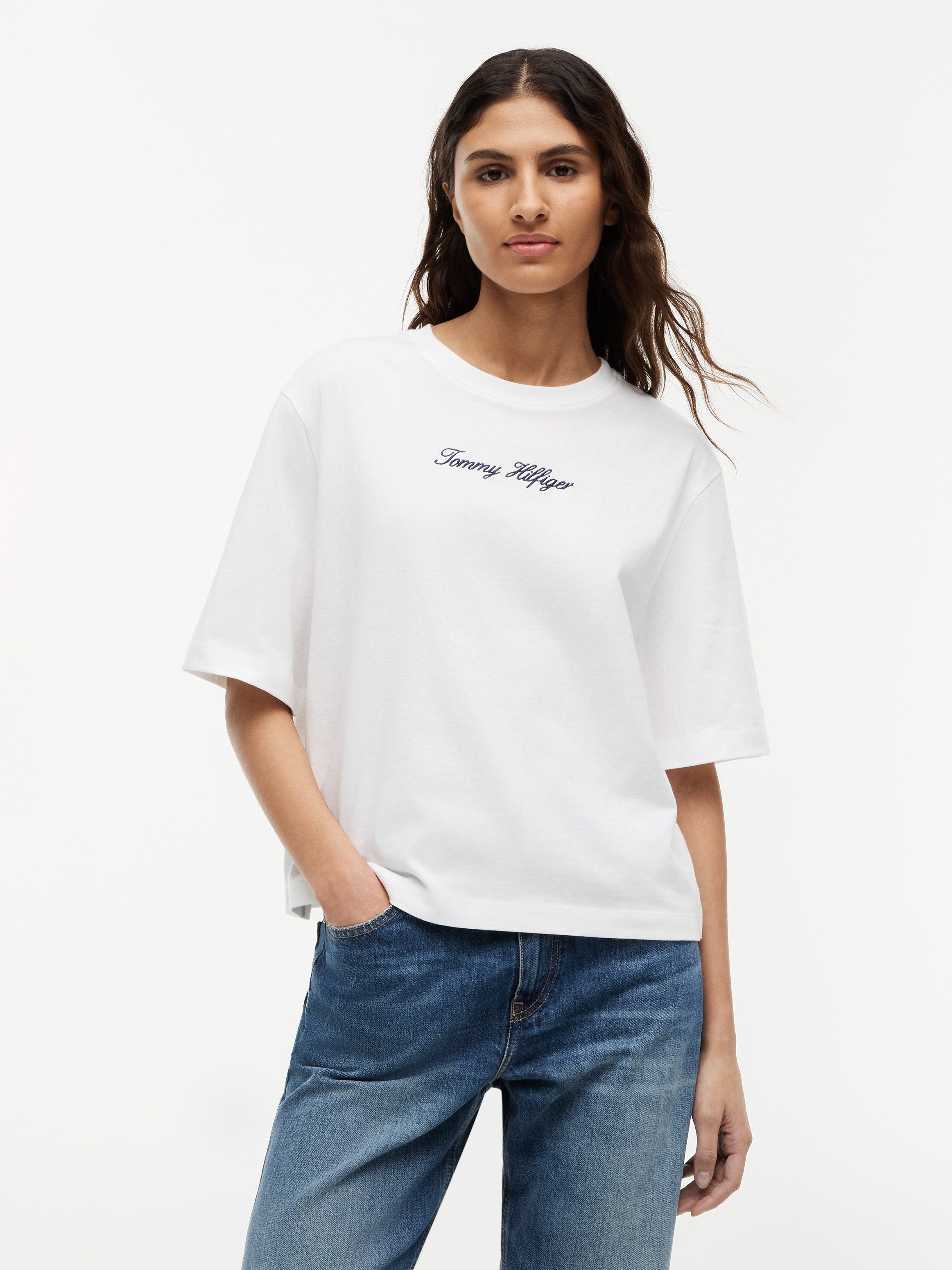 Tommy Hilfiger Kurzarmshirt CLASSIC SCRIPT TRAPEZE TEE Baumwolle, kurze Trapezärmel