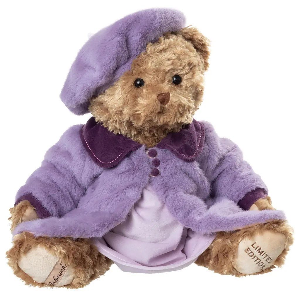 Bukowski Kuscheltier Teddybär Ellinor 50 cm mit lila Kleid Plüschteddy Stofftier