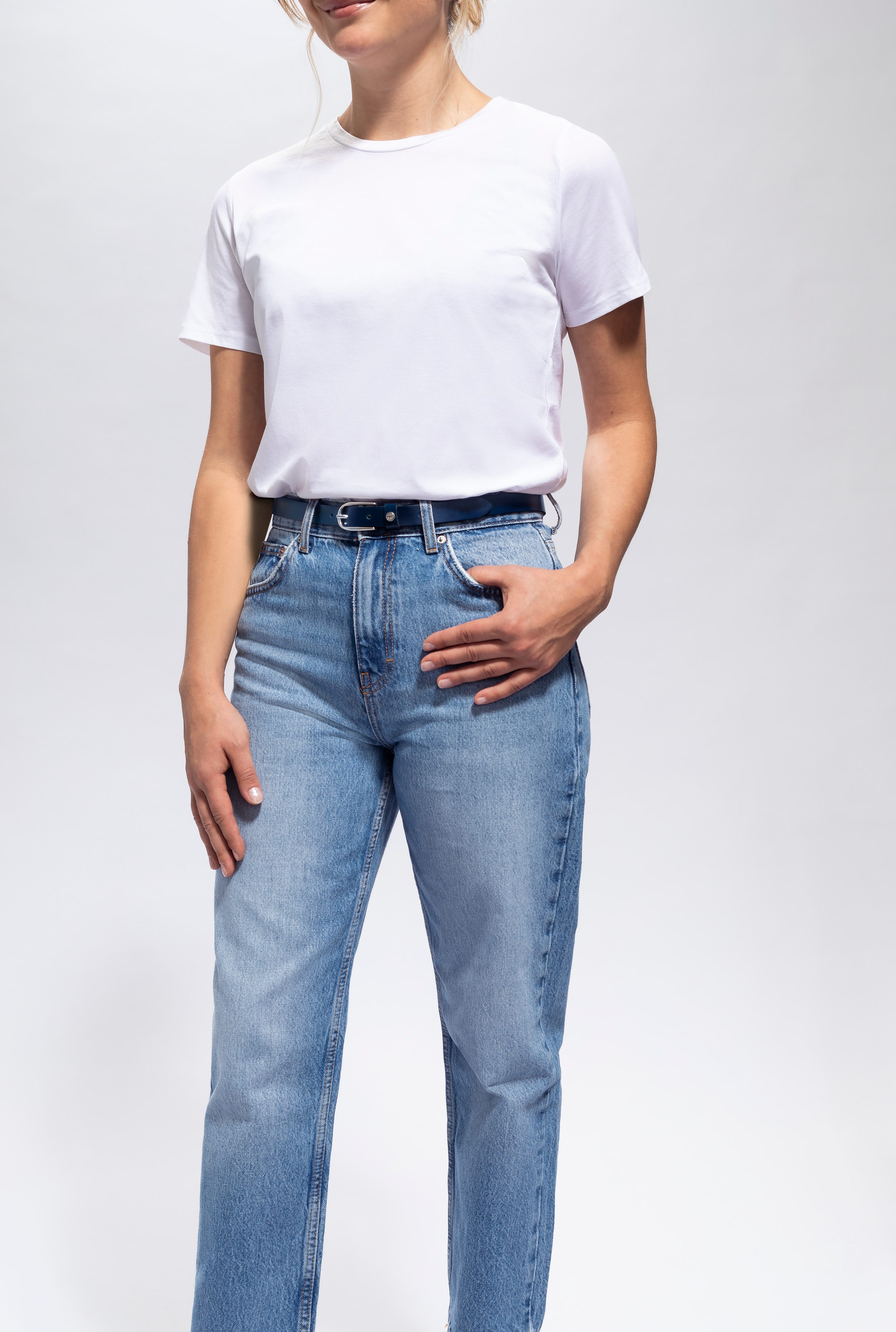 Tamaris Ledergürtel "Cassia Silver" weiches Rindleder mit leichter Narbung, schmal – Bild 4 von 5