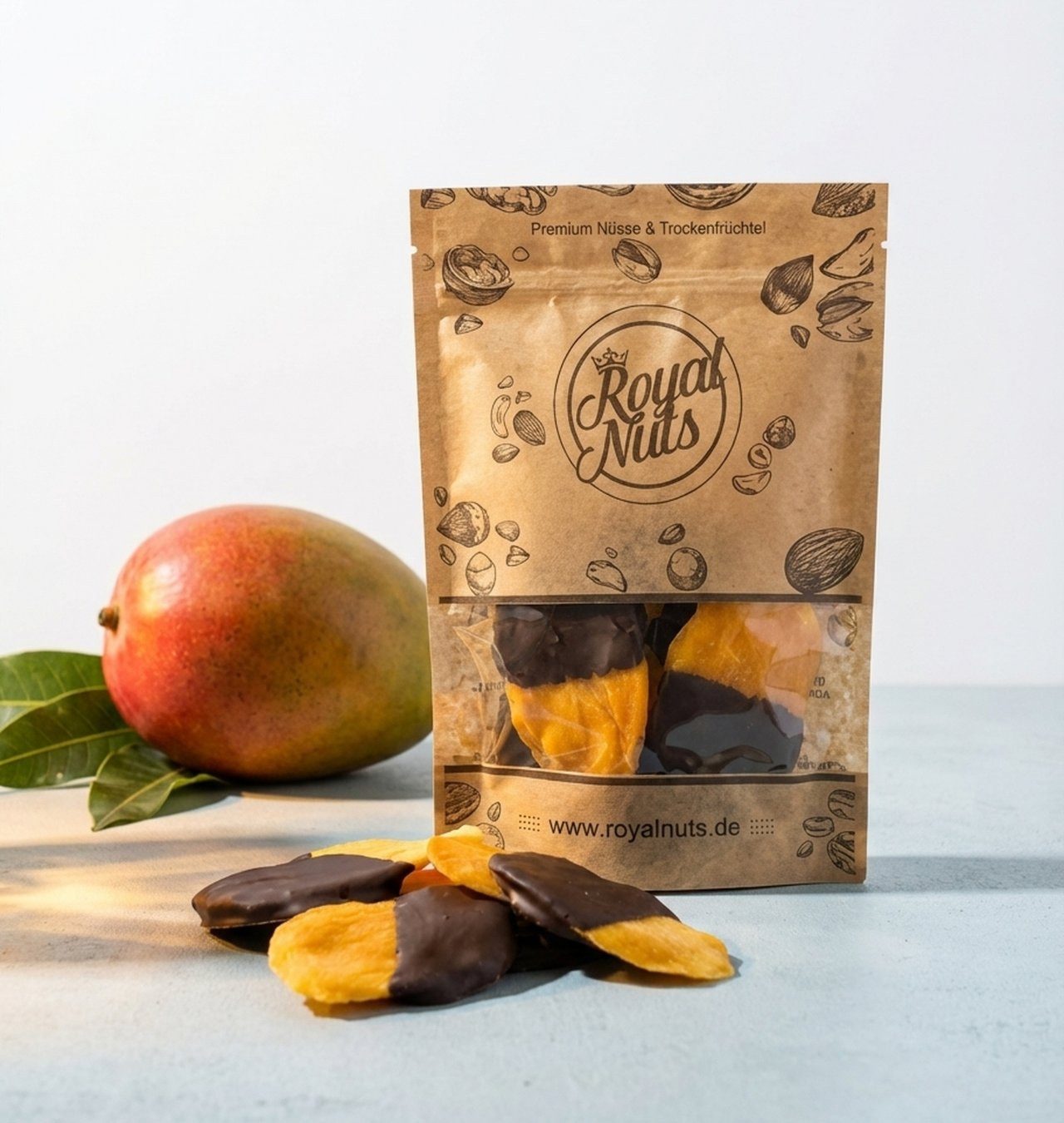 Royalnuts Genuss GmbH Schokolade 500g Getrocknete Mango mit Zartbitterschokolade, Royalnuts