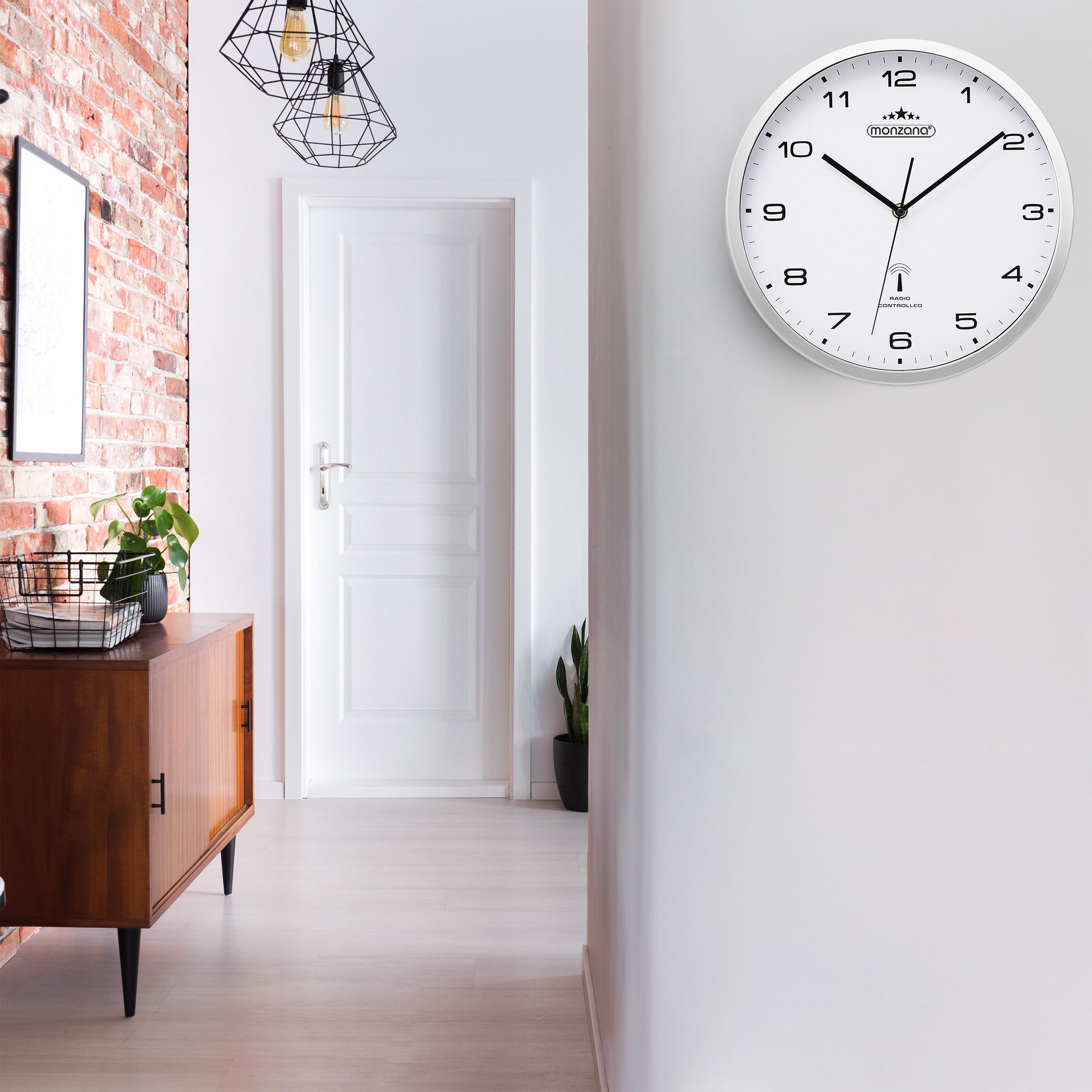 monzana Wanduhr (Funk Automatische Zeitumstellung Geräuscharm günstig online kaufen