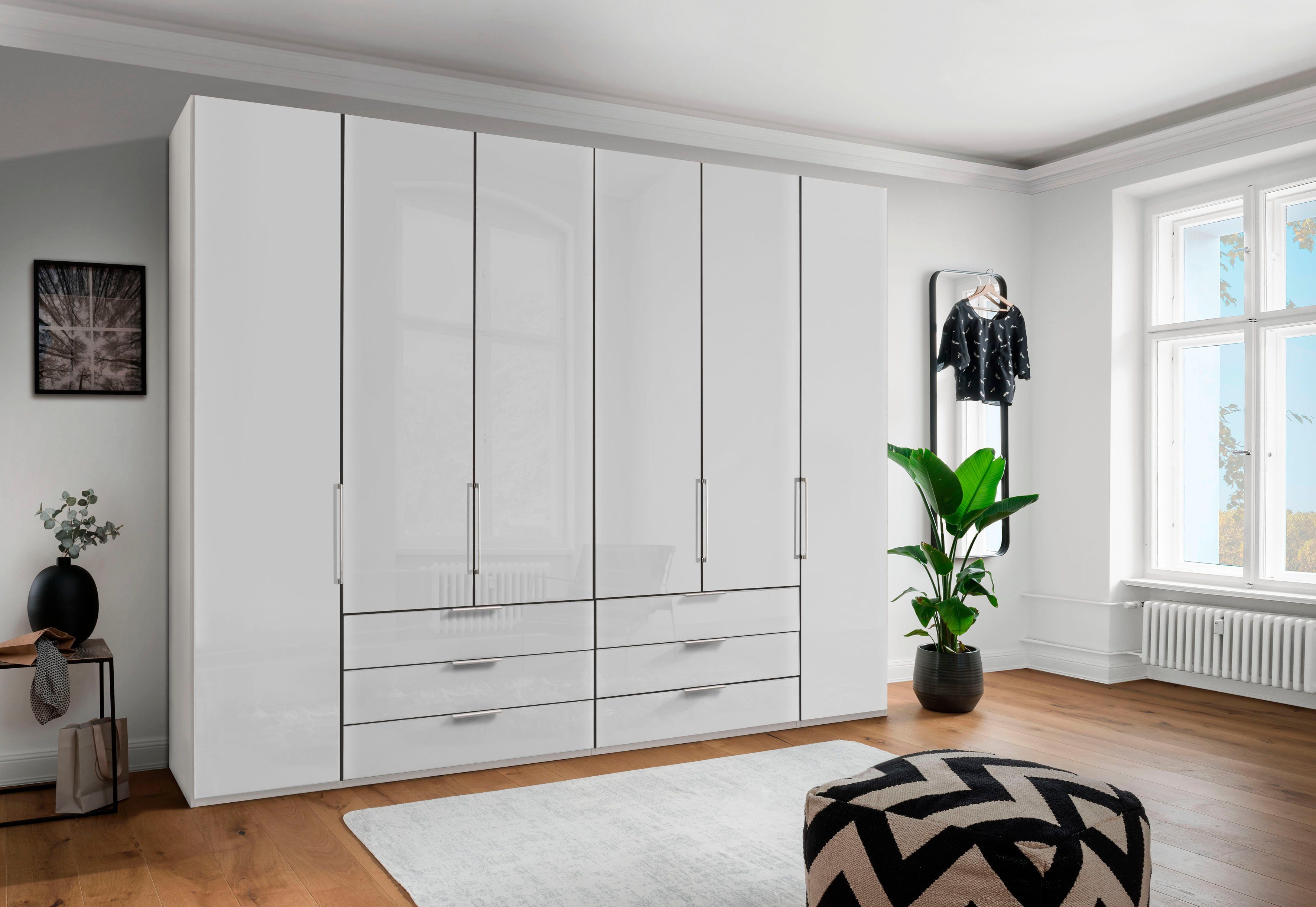 WIEMANN Kleiderschrank Monaco mit Glasfront sowie hochwertige Beschläge inkl. Dämpfung