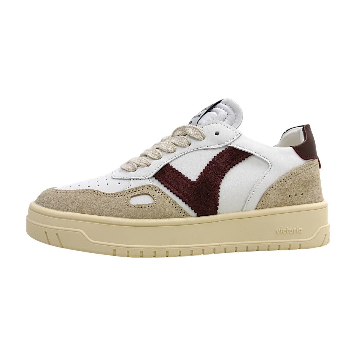 Victoria Sneaker