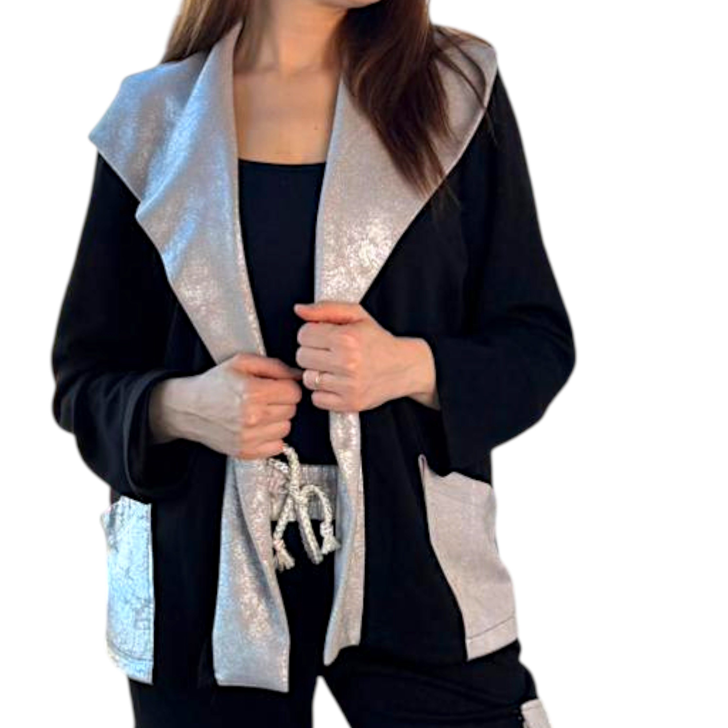 WENOR Kapuzensweatjacke Damen Oversize Jacke Schalkragen Glanz Look mit Taschen Schalkragen, Glanz Details, Oversize Schnitt