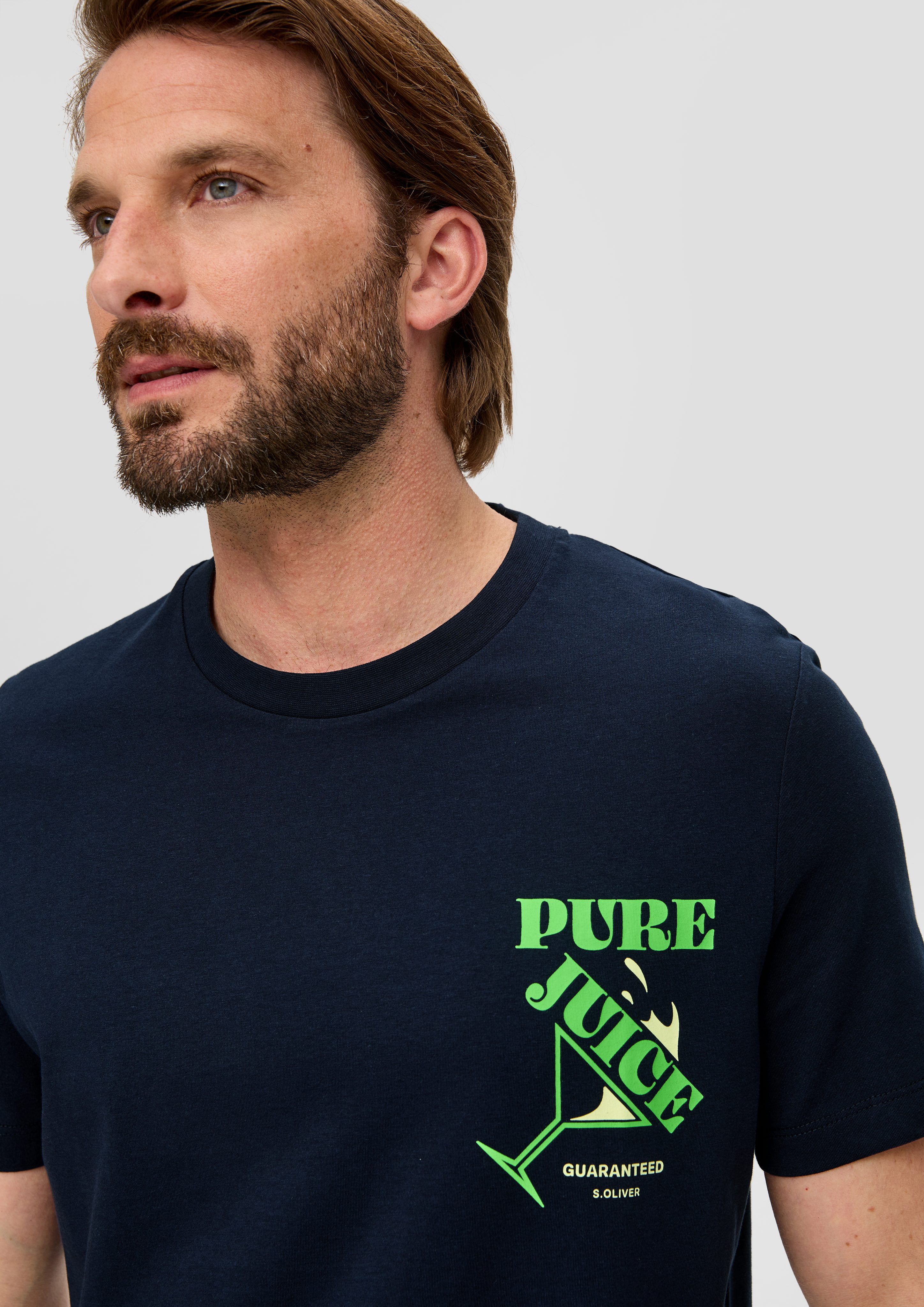 s.Oliver Kurzarmshirt Baumwoll-T-Shirt mit Frontprint Artwork günstig online kaufen