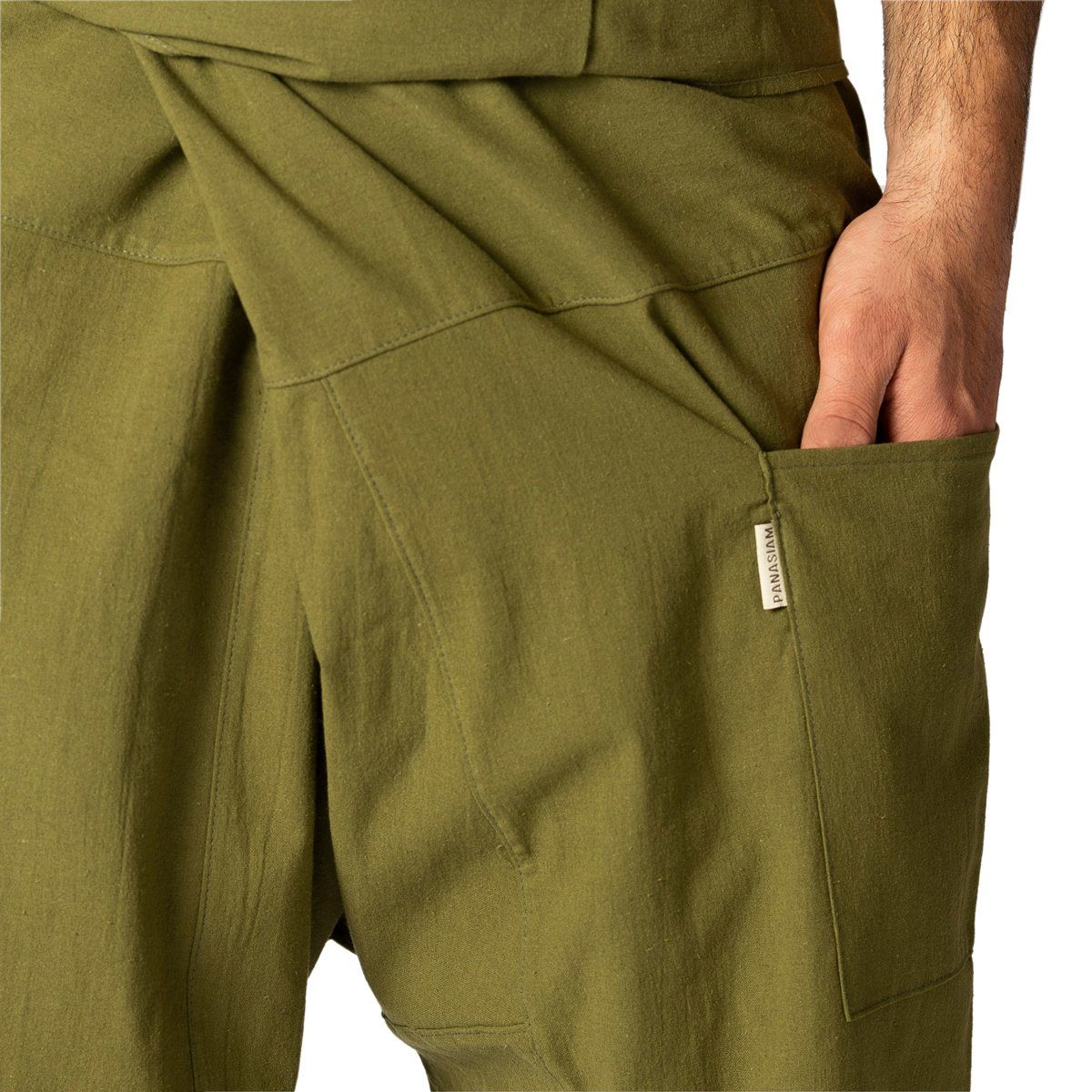 Thai olive Classic fit Relaxhose Unisex loose Baumwolle Fischerhose als Wellnesshose Freizeithose aus PANASIAM Yogahose bequeme Wickelhose