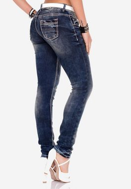 Cipo & Baxx Slim-fit-Jeans mit niedriger Taille in Straight Fit