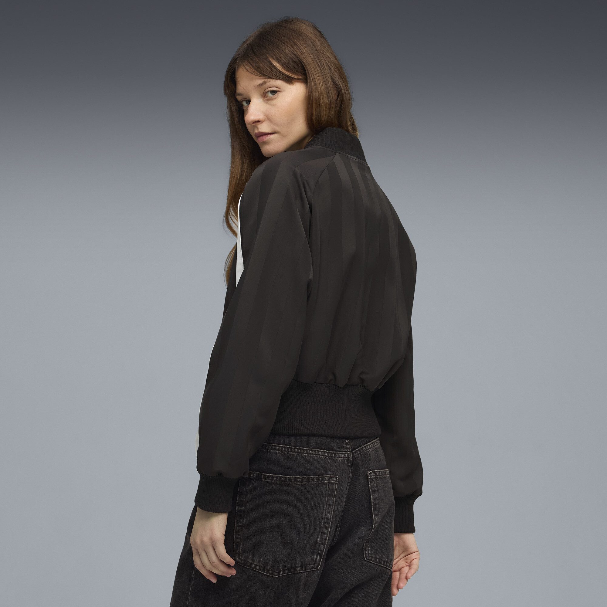 PUMA Funktionsweste FUTURE.PUMA.ARCHIVE Oversized Jacke Damen