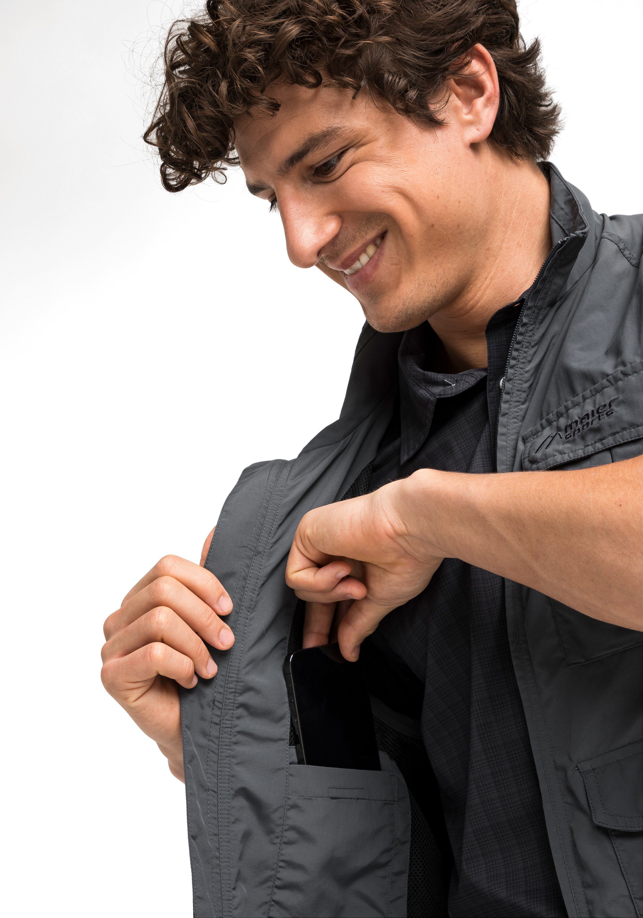 Maier Sports Funktionsweste Valdemar Herren Weste mit mehreren Taschen, atmungsaktive Outdoorweste, Reg Fit