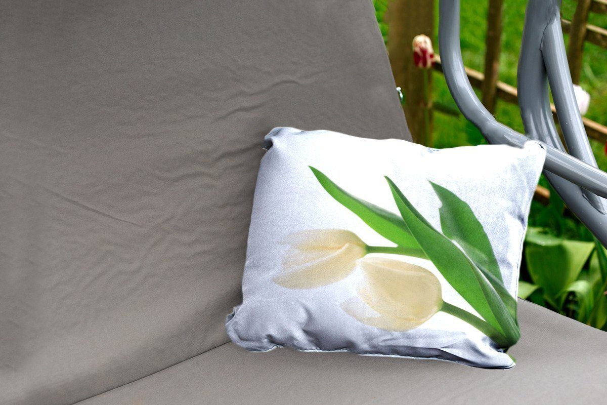 MuchoWow Dekokissen Zwei Outdoor-Dekorationskissen, Polyester, Dekokissenbezug, Hintergrund, hellem Tulpen weiße auf Kissenhülle