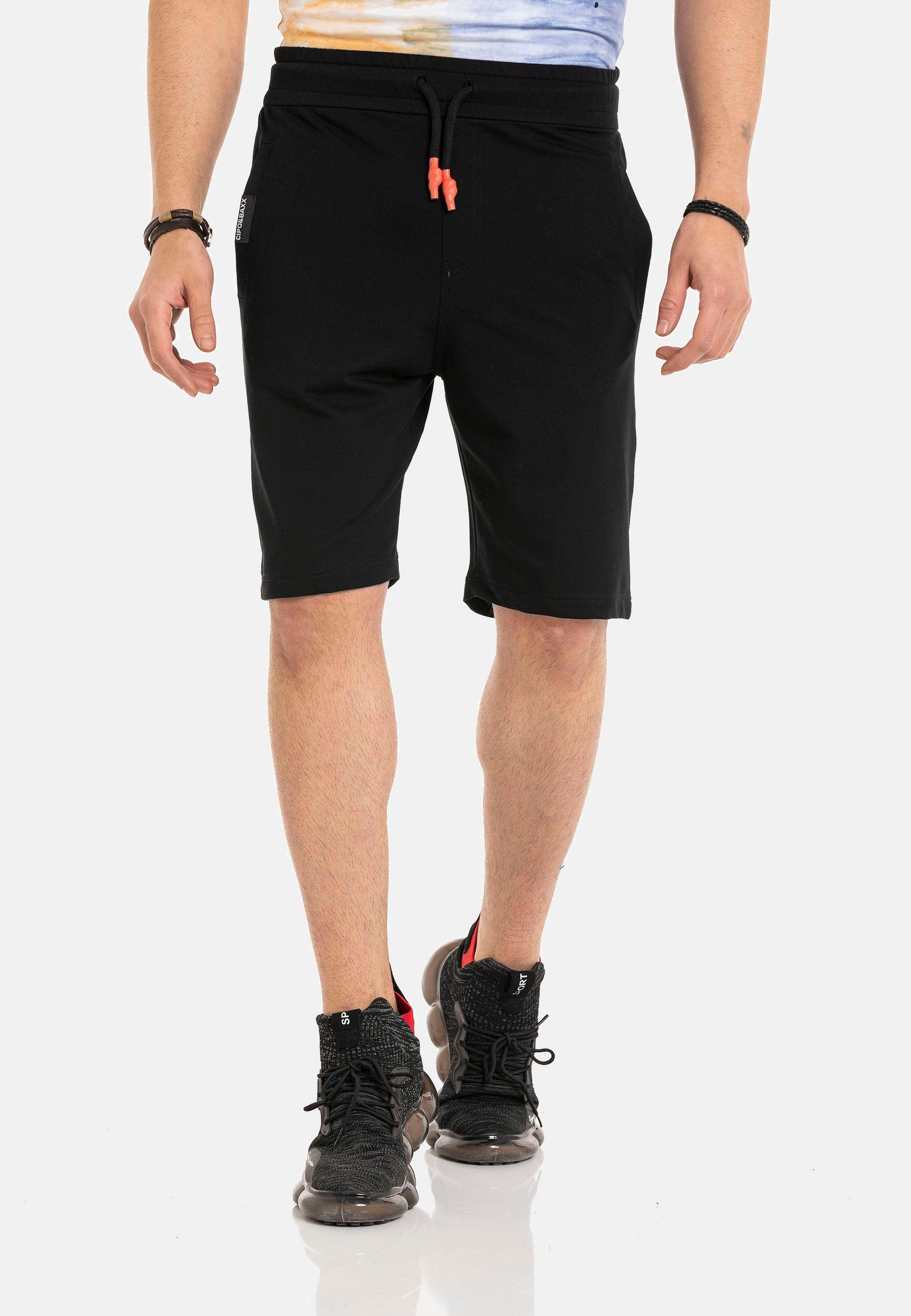 Cipo & Baxx Shorts in sportlichem Look schwarz