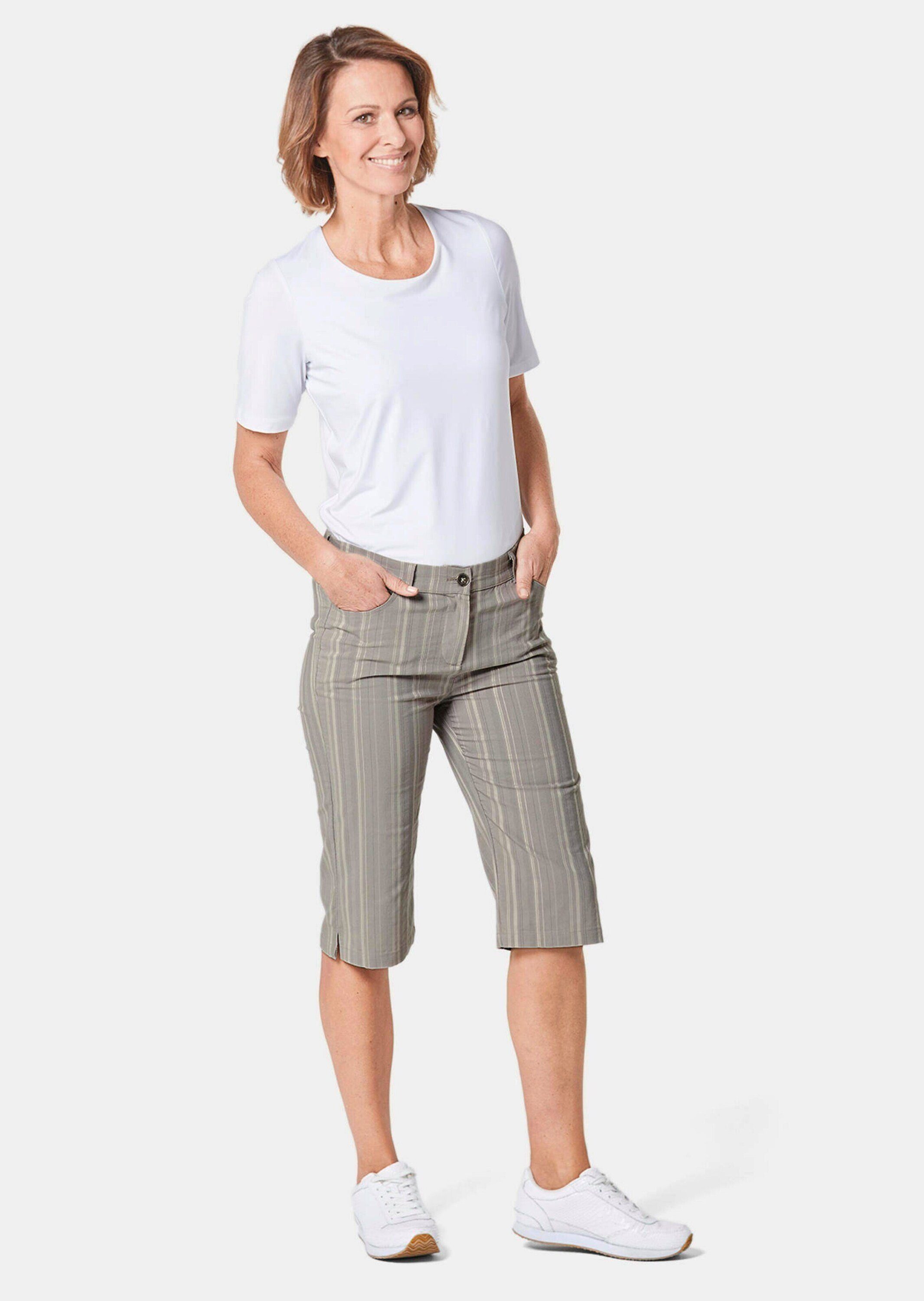 GOLDNER Stoffhose Bermuda mit sportivem Streifen-Design Gemustertes Modell mit seitlichem Dehnbund
