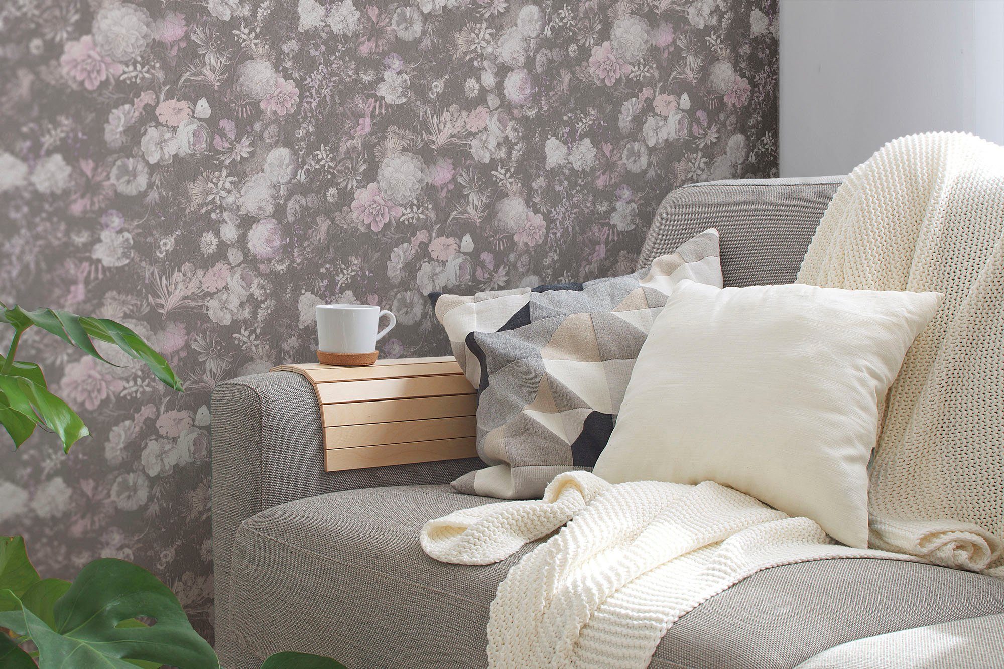 Mata living Vliestapete walls floral, Hari, strukturiert, beige/rosa Tapete Blumen Florale natürlich, geblümt,