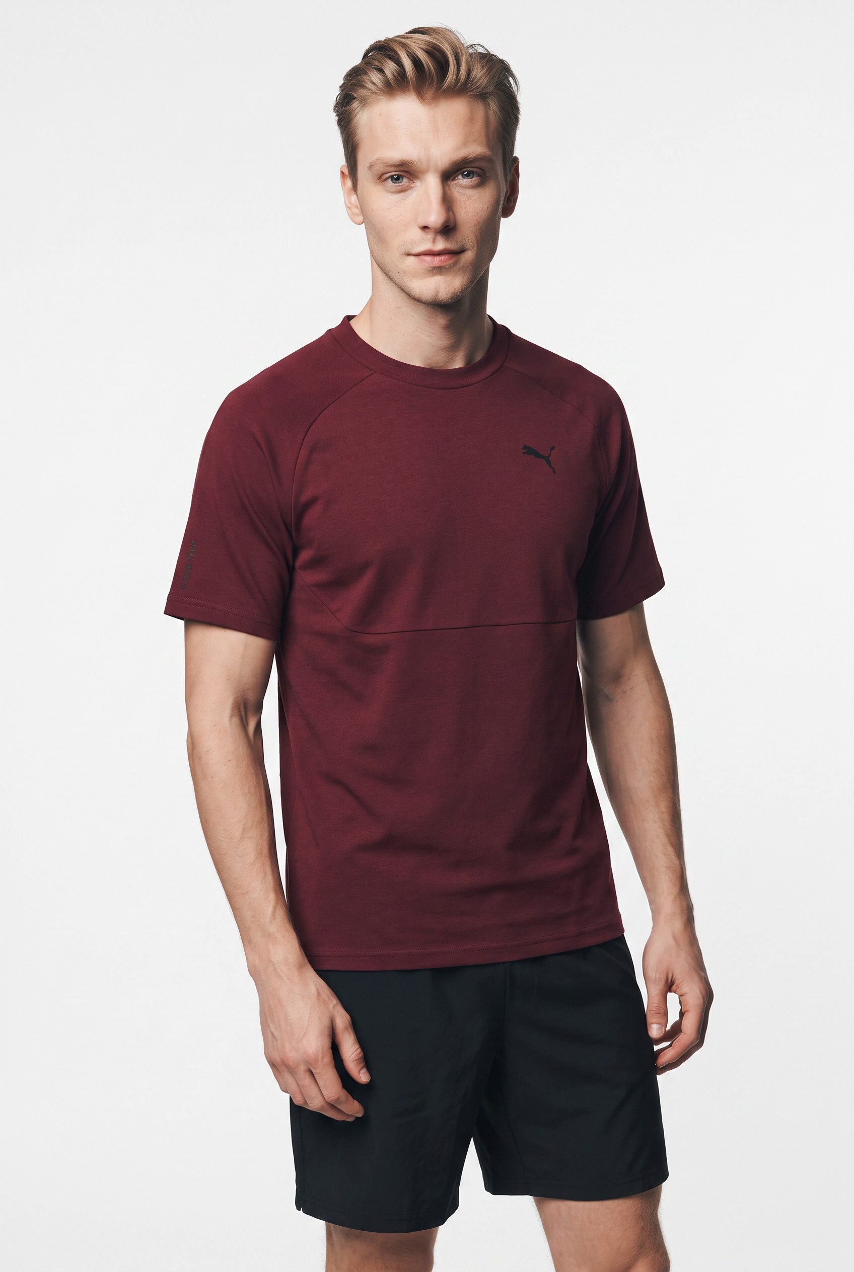 PUMA T-Shirt TECH TEE mit Raglanärmeln, extra langer Ärmelschnitt, für Sport und Outdoor