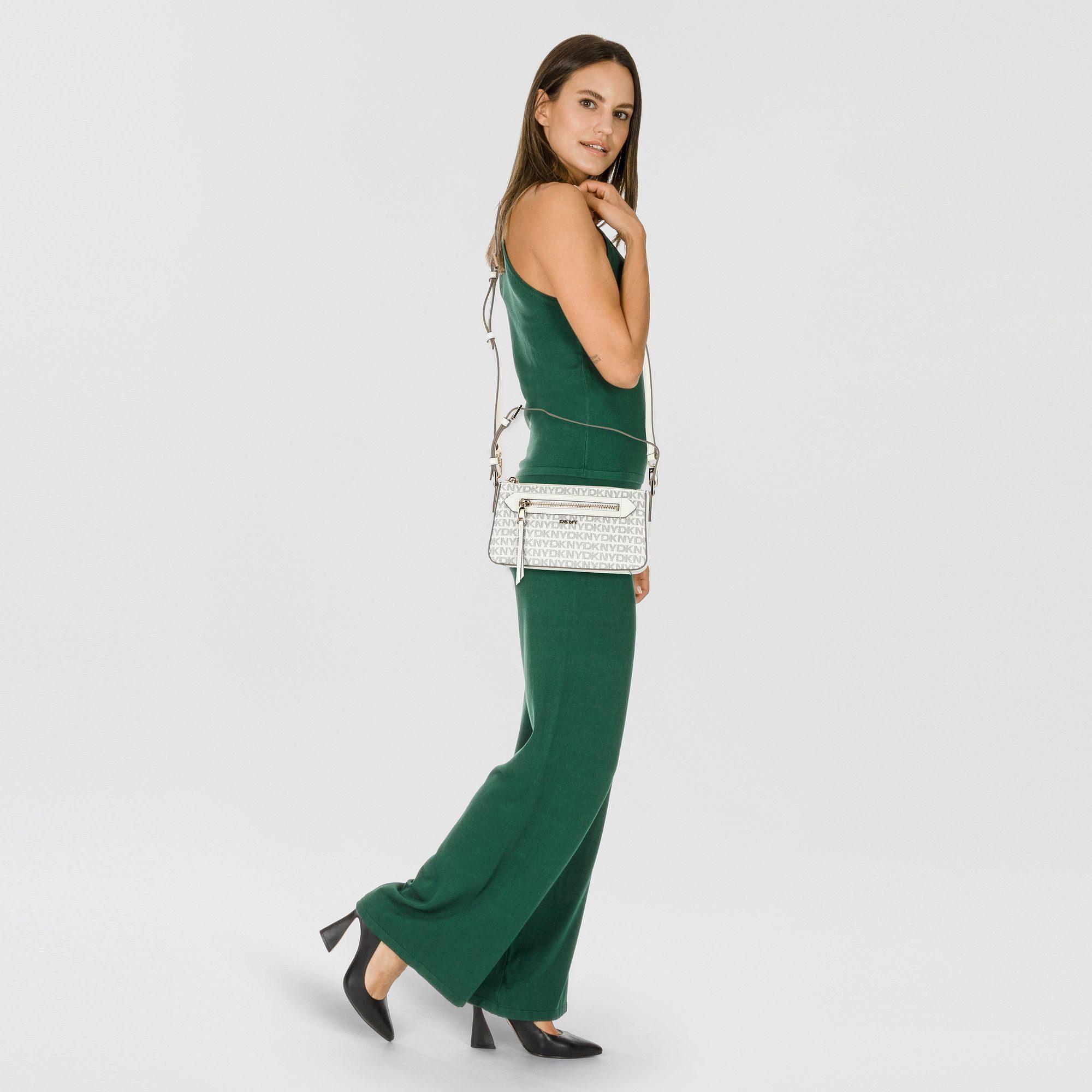 DKNY Schultertasche Bryant, PVC